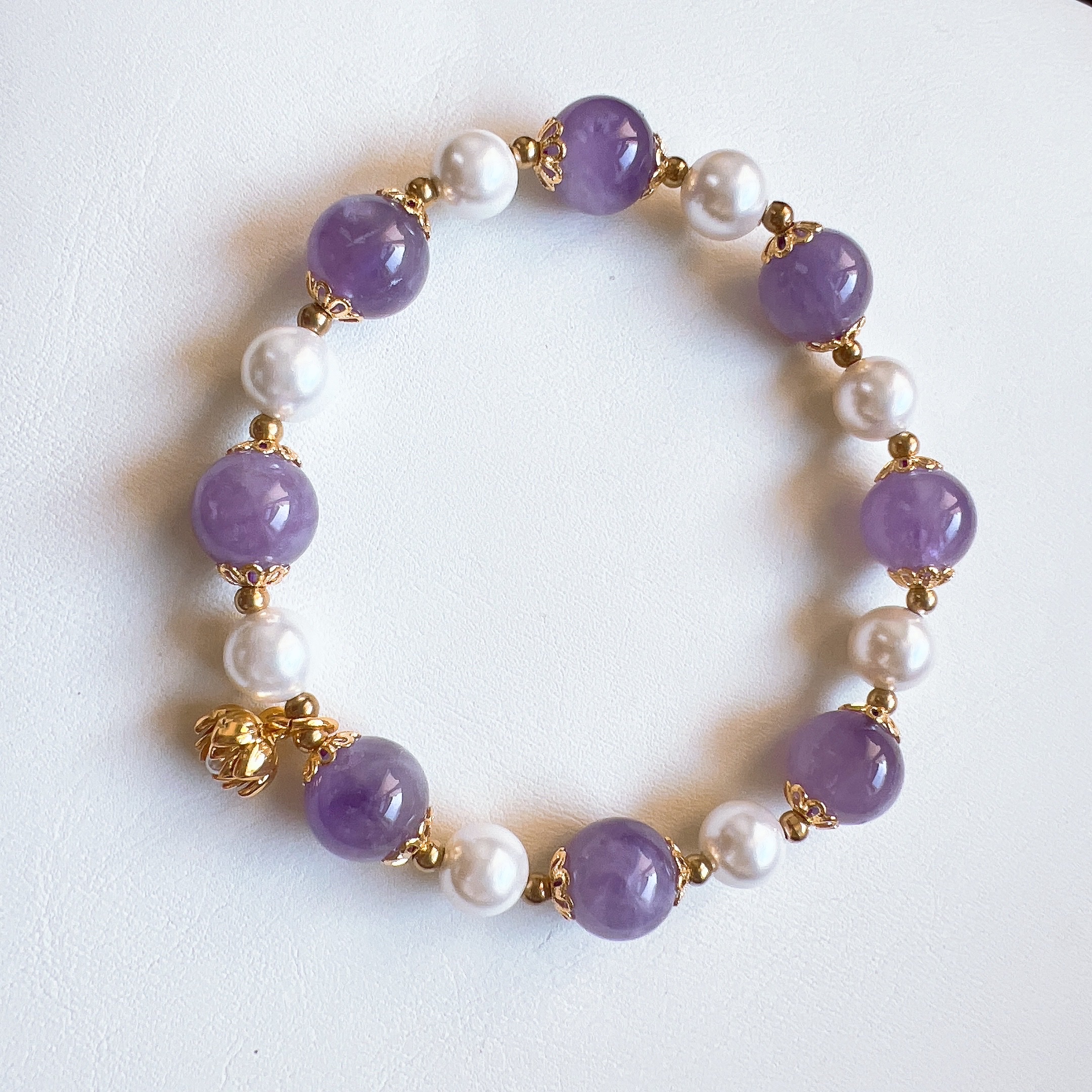 Natural amethyst bracelet for women, Nine Purple Fire Attracting Wealth bracelet, Pearl Rotating II Lucky pearl jewelry, as a gift Application Scenario
