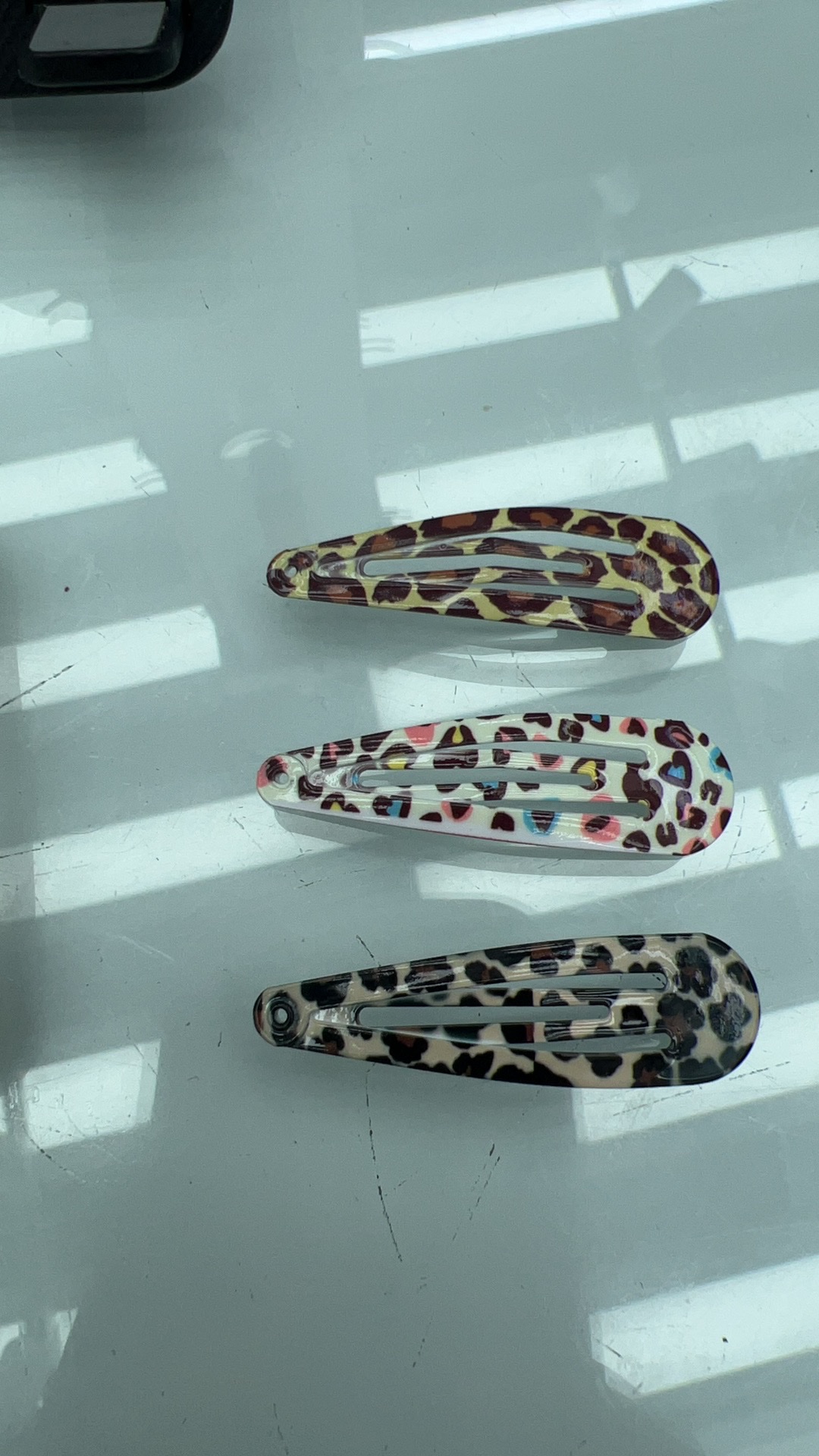 亚克力儿童发饰抓夹 可爱发夹防滑造型饰品 轻便耐用女孩头饰发夹