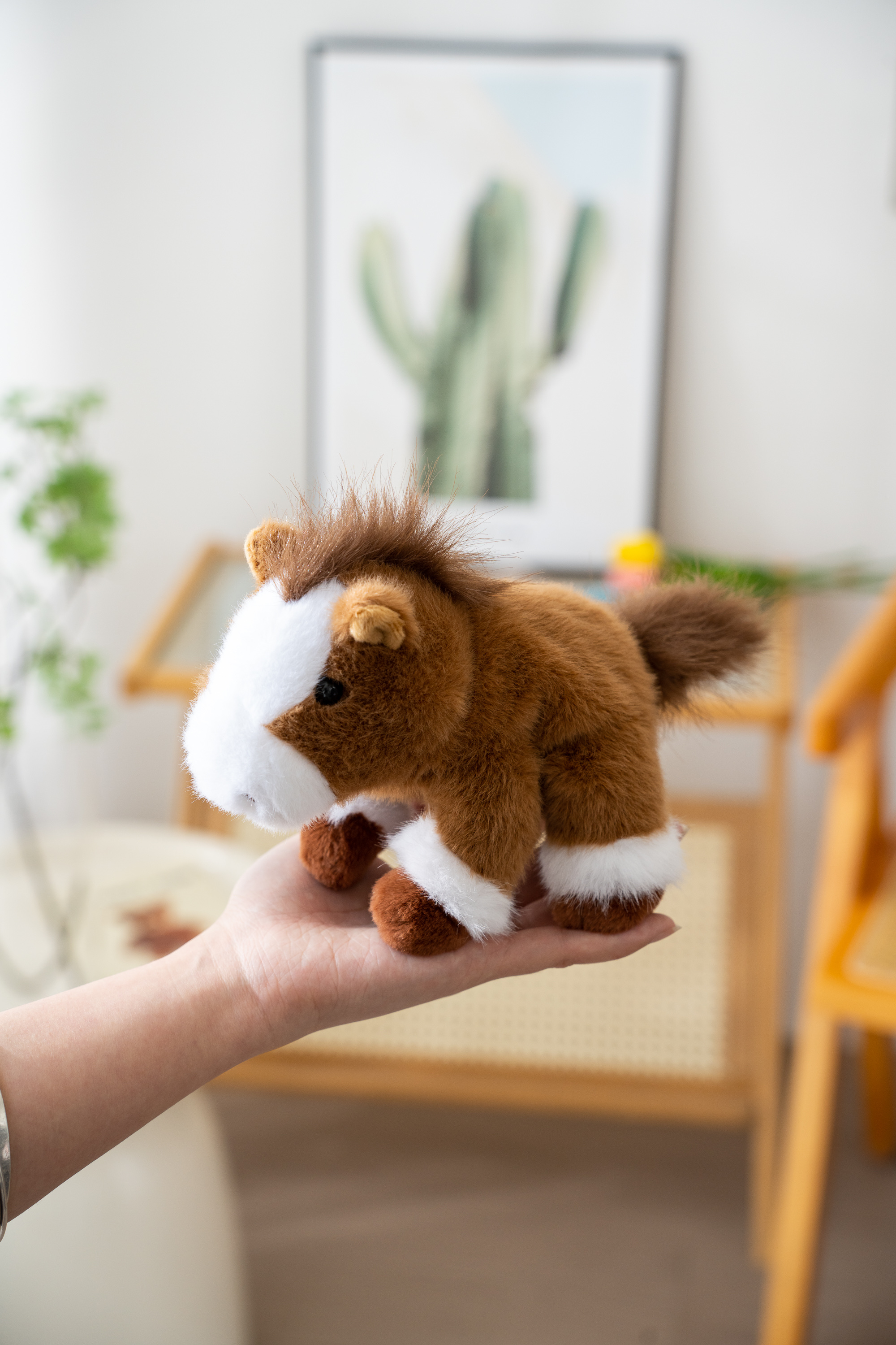 This is a very precious new plush toy from 18cn, a three-posture Mousse horse plush toy. It's a cute doll, a pillow, and a children's gift. It can be used for sitting, standing, or lying on the table details Picture
