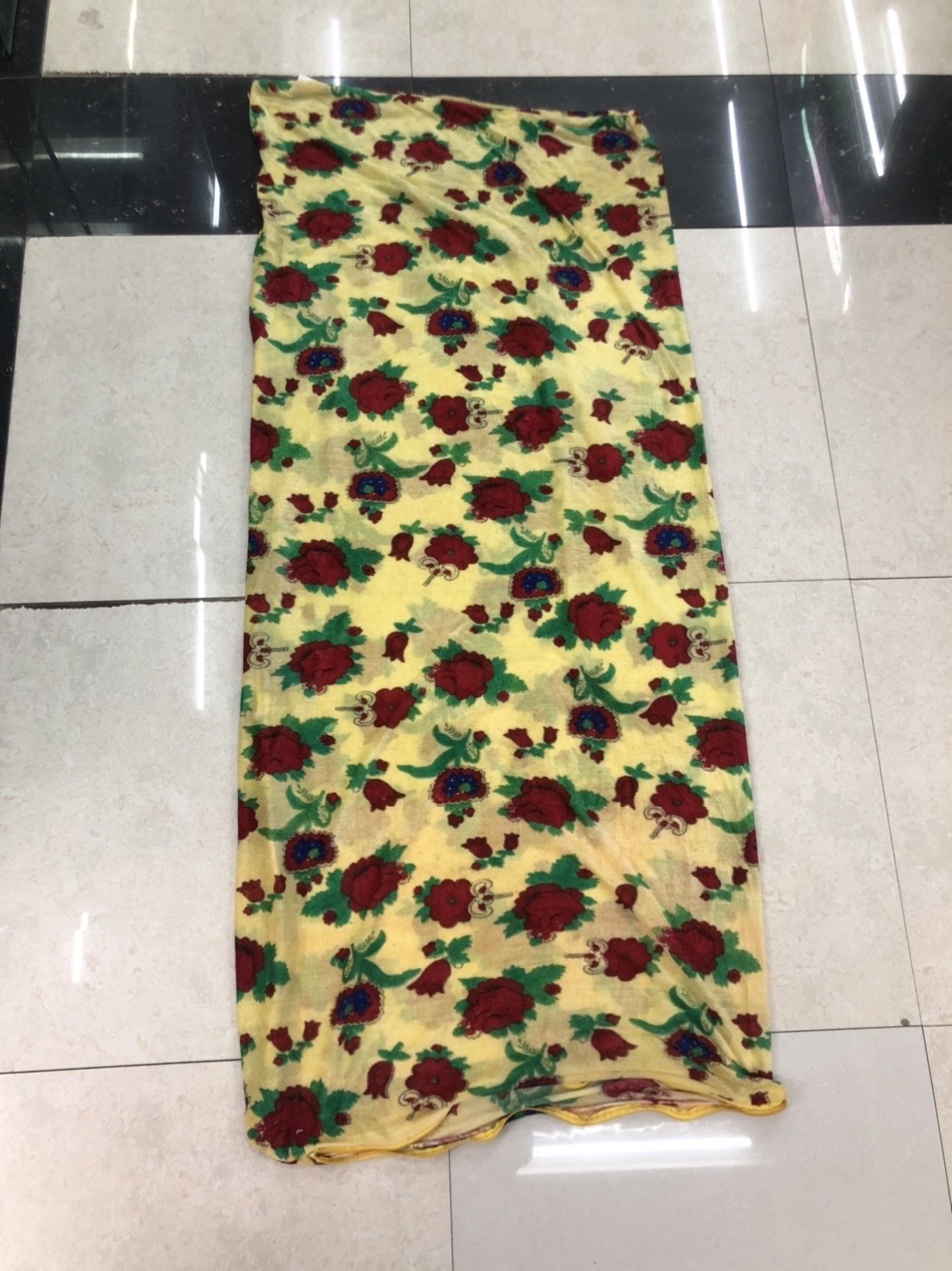 厂家直销礼拜毯地毯舒适家用地毯多功能防滑地毯礼拜毯热销