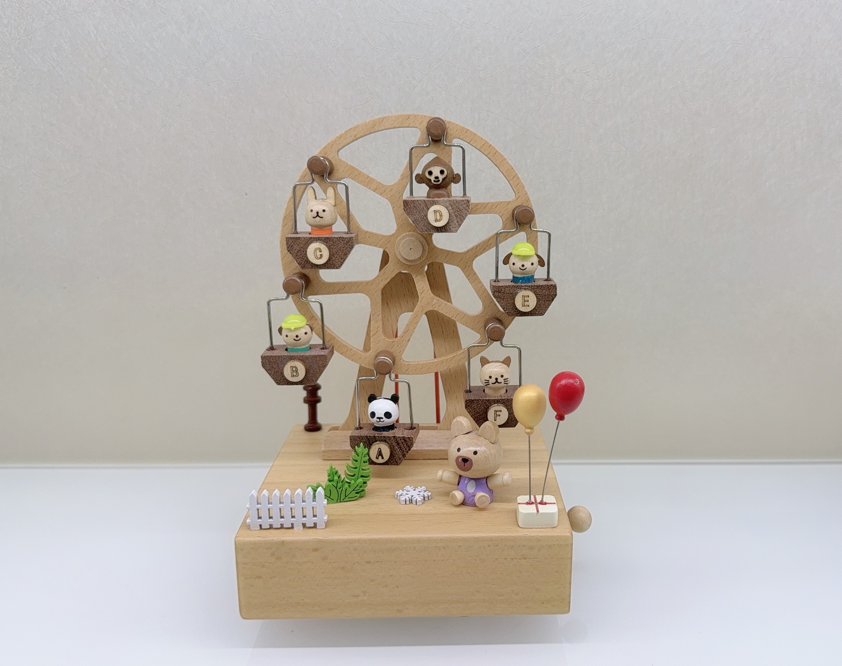 Wooden music box, music box, creative birthday gift, souvenir, Ferris wheel Application Scenario