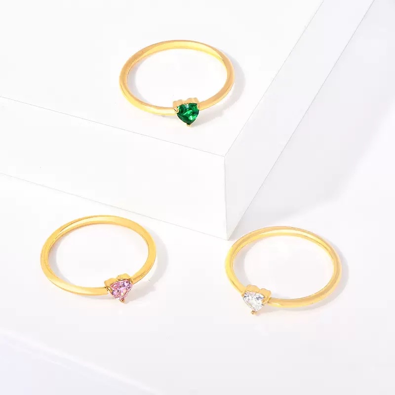 欧美ins小众冷淡风时尚心形彩钻戒指女个性百搭钛钢18k金手饰品戒指产品图