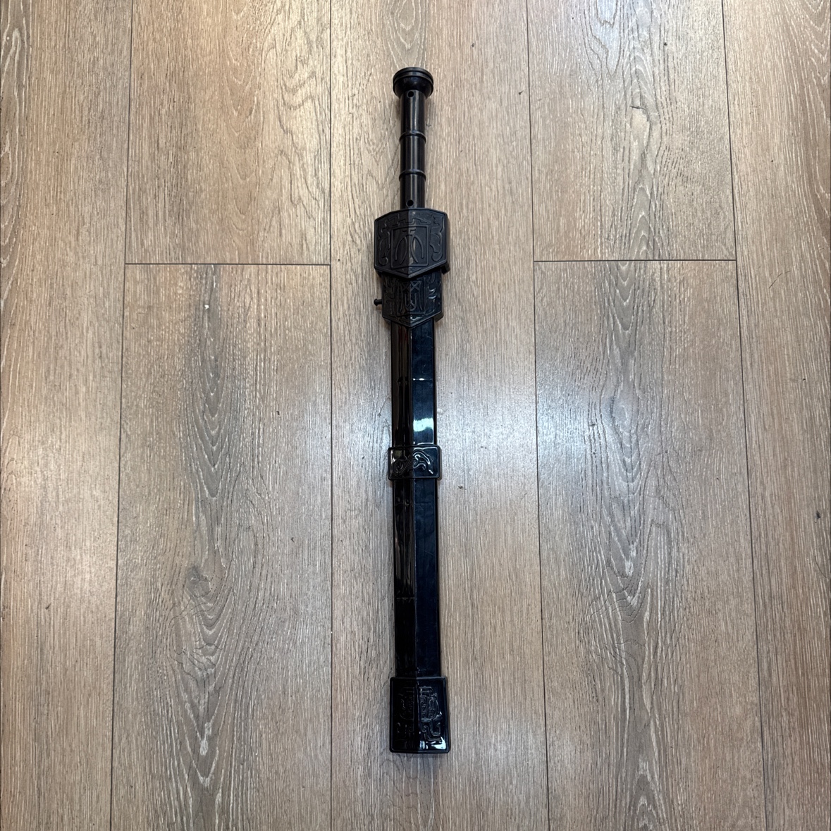 精品塑料黑色龙泉秦王剑弹簧剑儿童玩具旅游纪念品