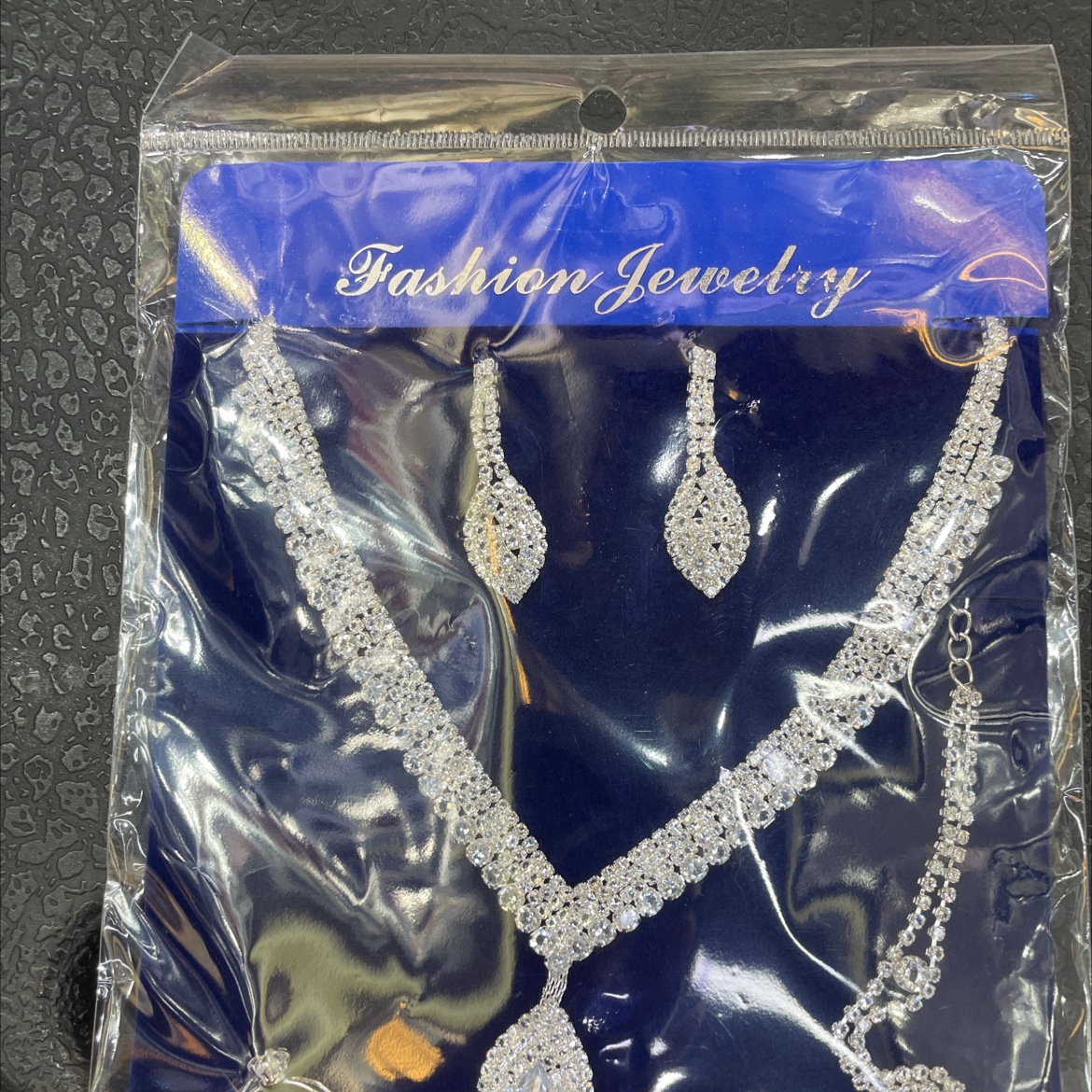 合金项链 时尚简约设计百搭饰品 精致礼物送女友