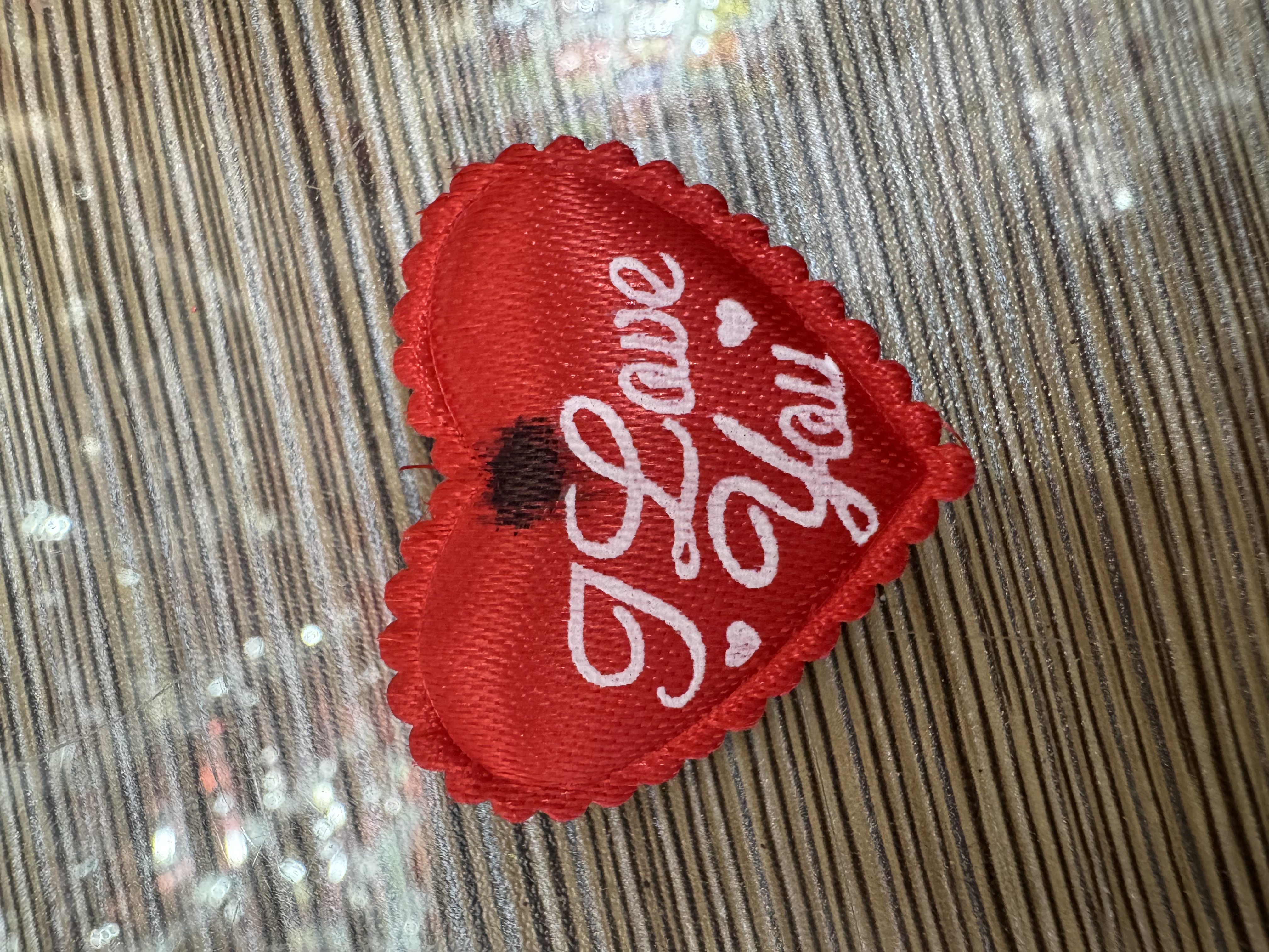 3.5公分布料桃心鲜花包装亮片工艺品制作粘合剂手工DIY材料产品图