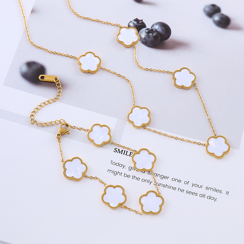 热销新款不锈钢植物贝母五叶花瓣项链手链珠宝女士产品图