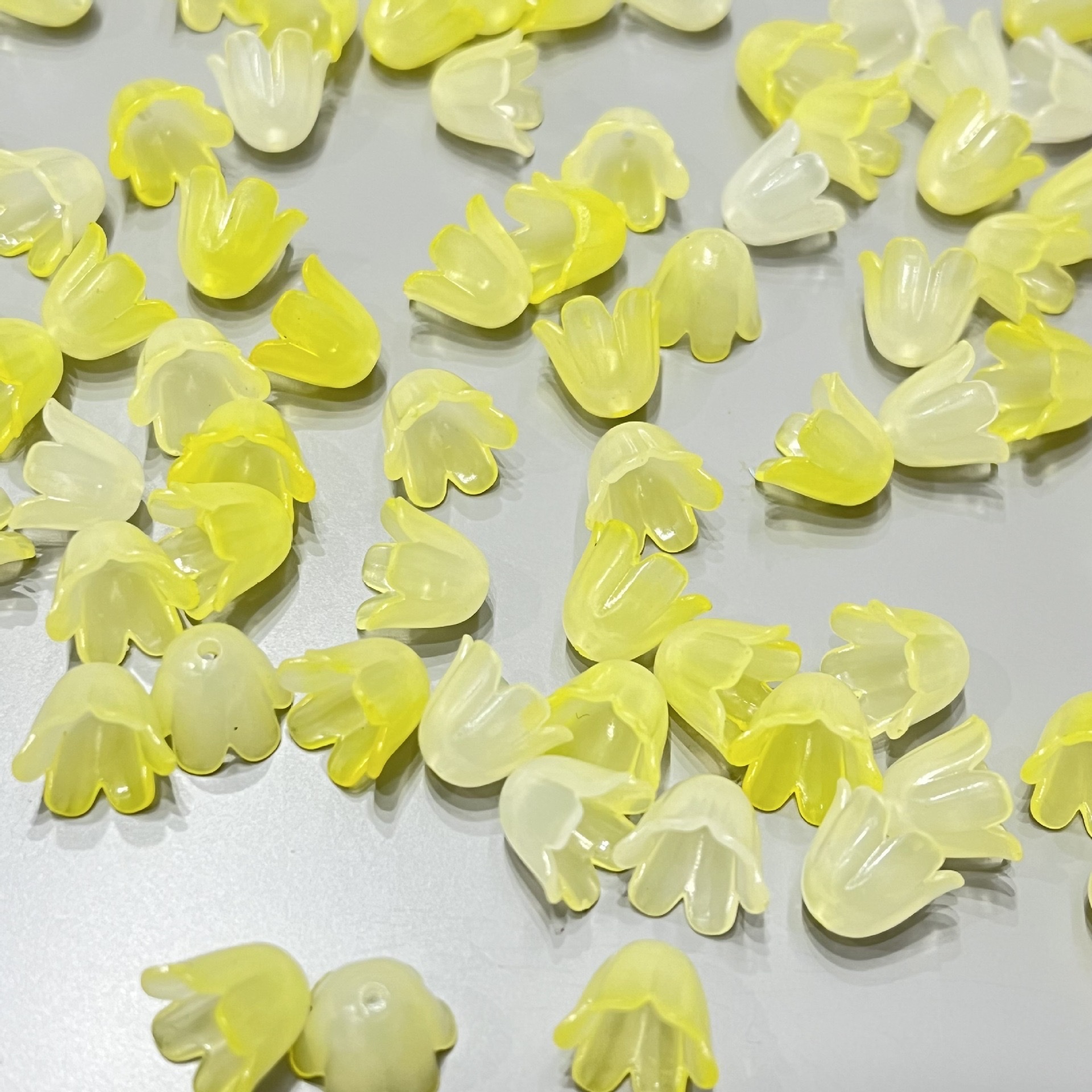 Lily of the valley acrylic detail image 4