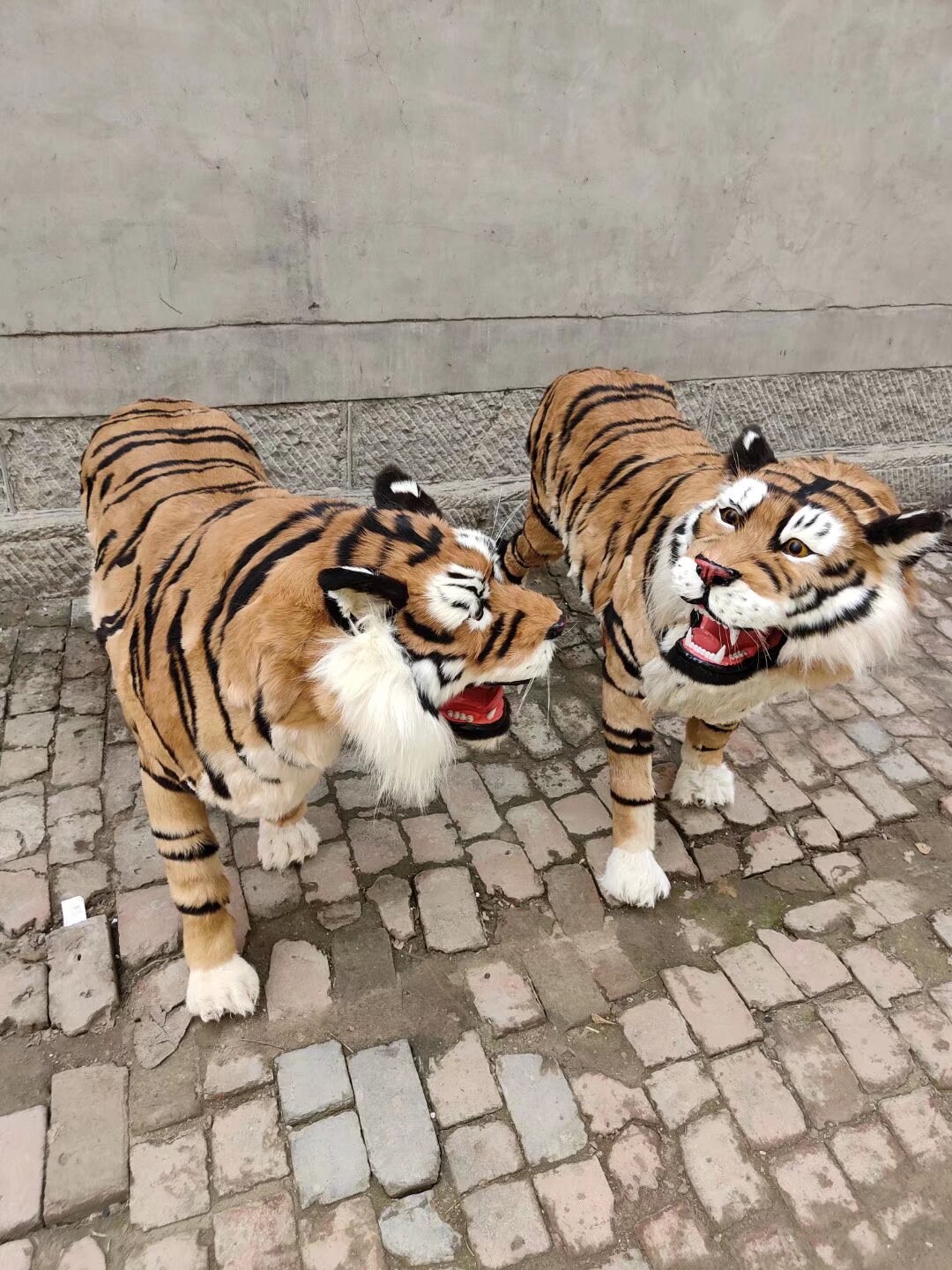 物猫仿真猫咪树脂玩具摆件 竹炭狗汽车用品 车载装饰品 汽车仿真猫摆设汽车仿真猫树脂玩具摆件仿真猫咪动物猫仿真细节图