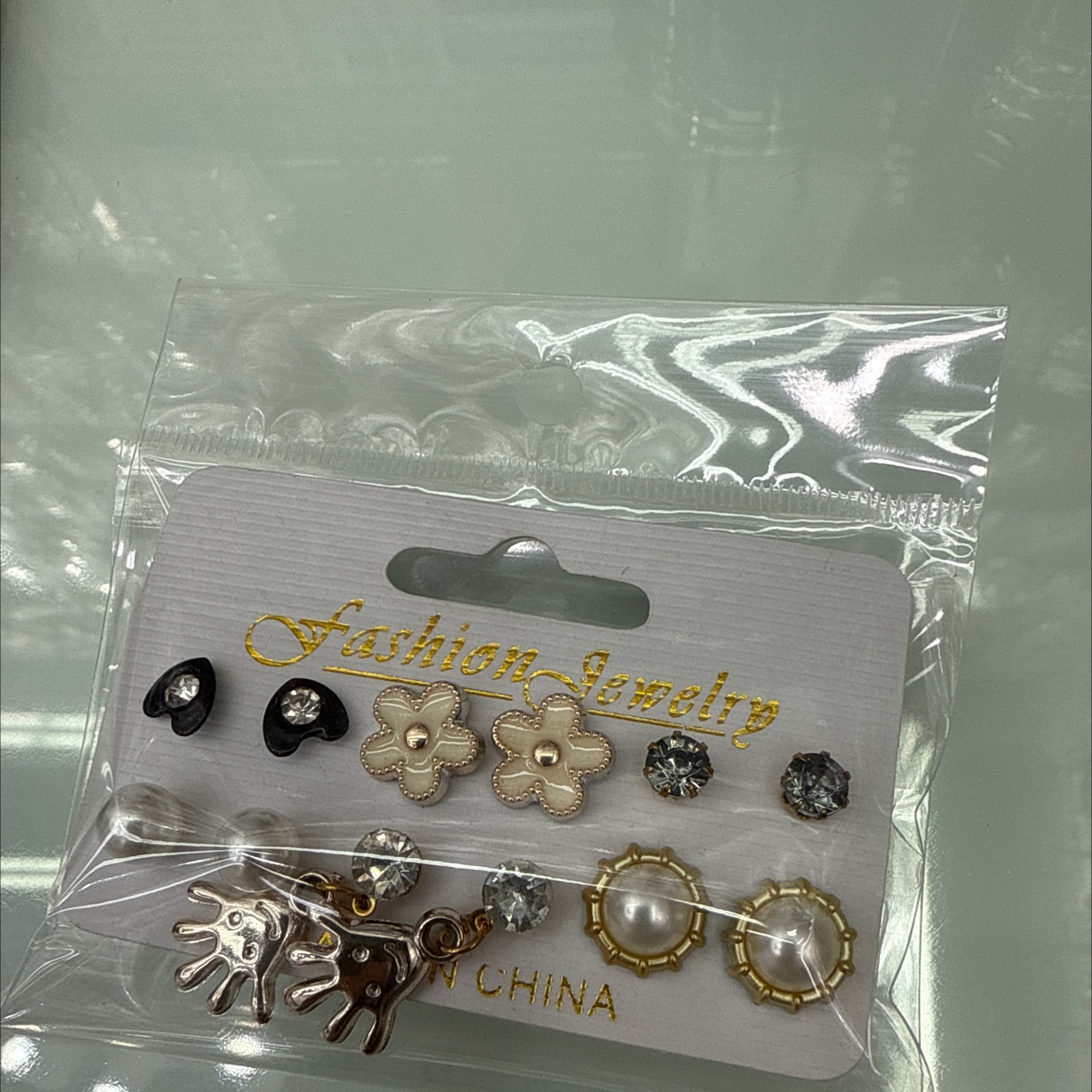 烧焊锆石耳环时尚耳饰 精致烧焊工艺百搭饰品 优雅设计潮流耳环饰品耳饰