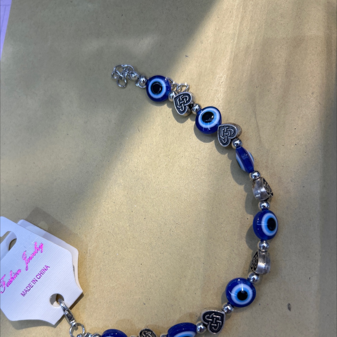 兰眼睛桃心手链