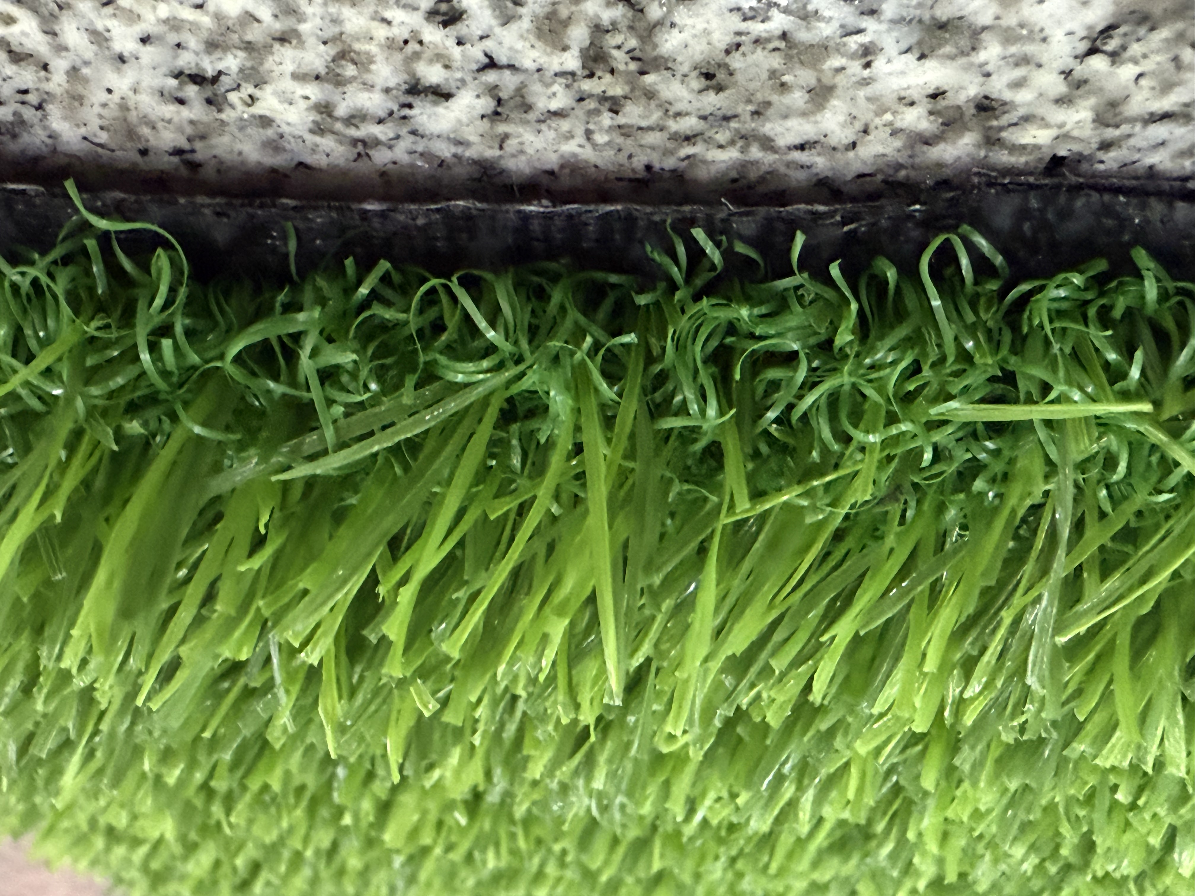 High-quality artificial turf fence, artificial carpet grass, kindergarten and school artificial turf, roof and balcony artificial turf detail image 5