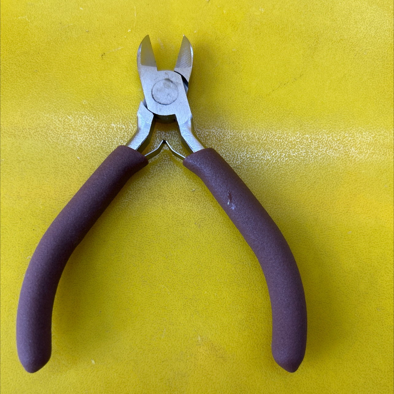 DIY手工钳子 高品质手工钳 斜口剪 尖钳 双元钳 5寸手工钳 铬钒钢钳子 产品图