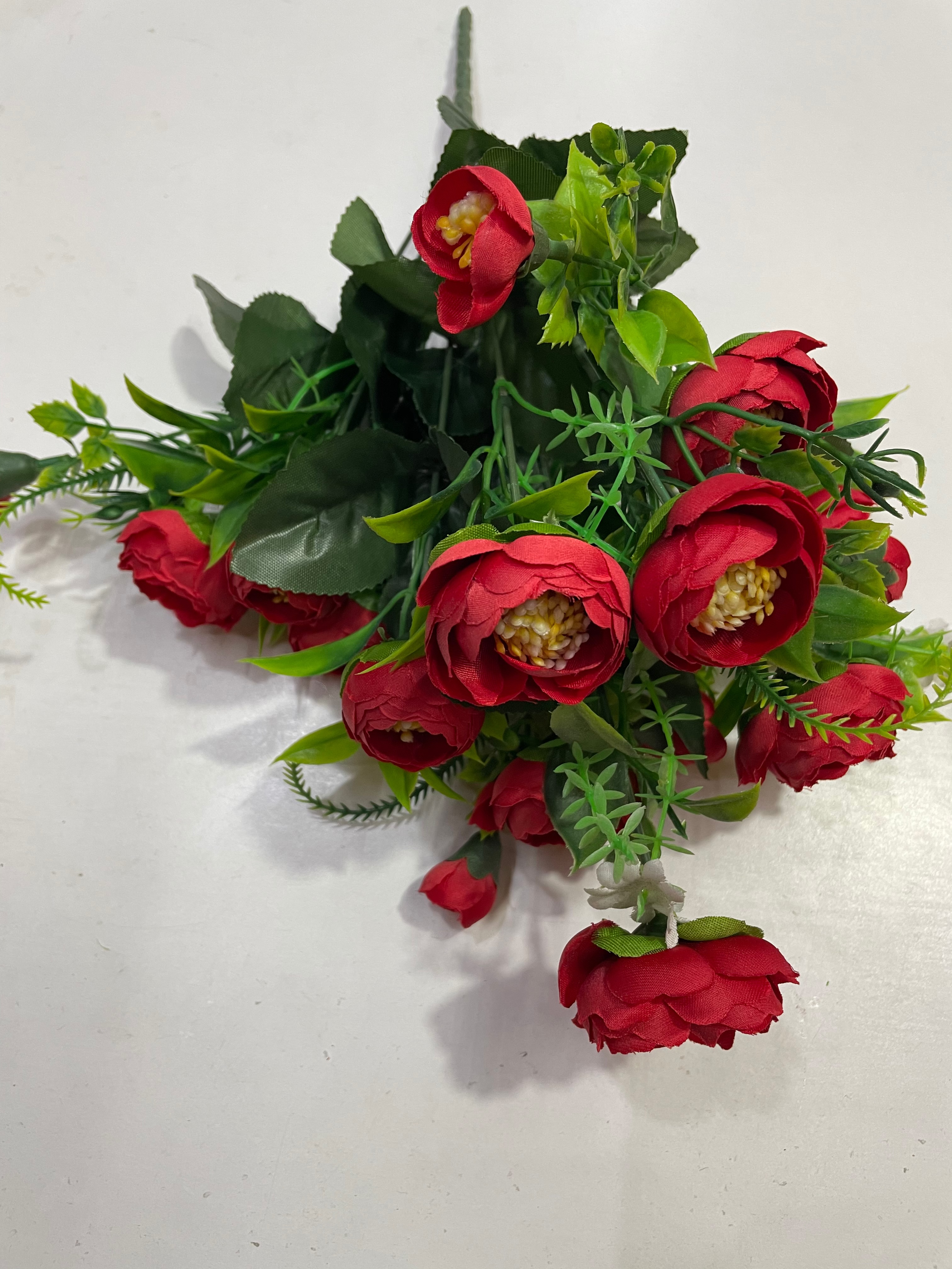 玫瑰花仿真婚庆装饰紫色太阳花仿真假花条室内摆件花艺
12头茶花产品图