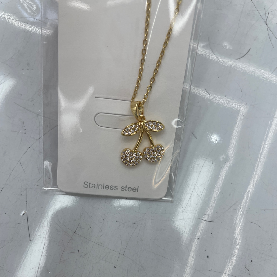 时尚潮流百搭项链水晶手串时尚手链潮流饰品简约设计百搭首饰优雅水晶礼物锆石樱桃项链不锈钢项链