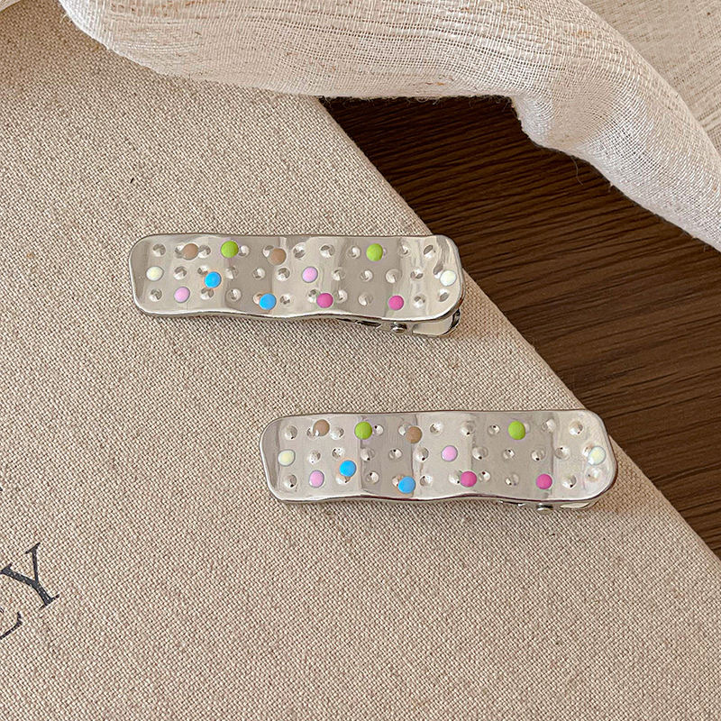 Acrylic children's hair clips, cute hair clips, girls' headwear, daily styling accessories, hair clips, hair clips, children's hair accessories detail image 9