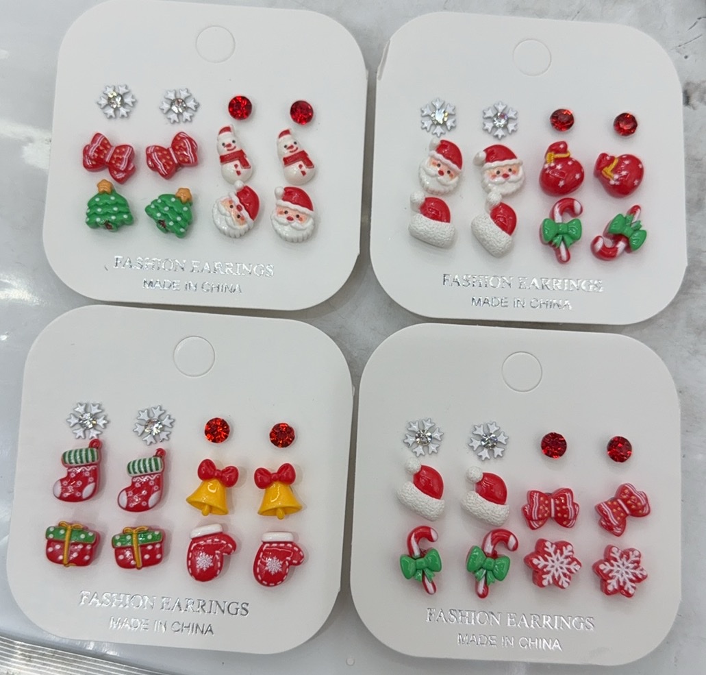 欧美风时尚潮流休闲节曰耳饰百搭可爱精典圣诞耳钉套装产品图