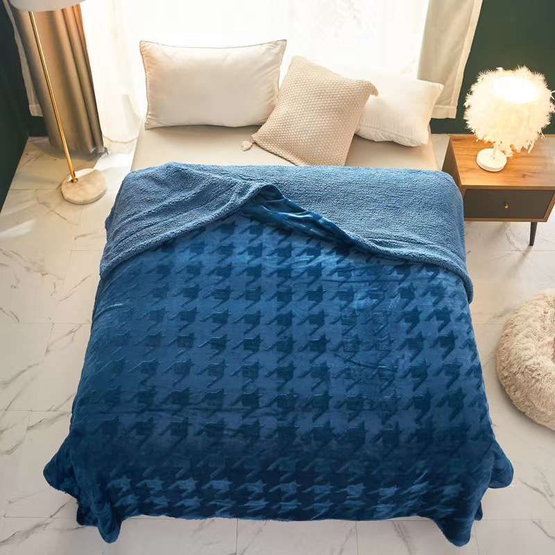 冬季 保暖法兰绒珊瑚绒毛毯盖毯 空调毯绒毯定制尺寸