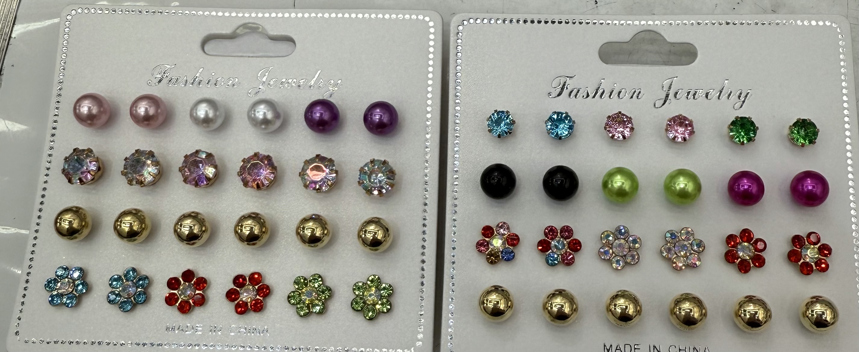 韩版潮流时尚休闲耳环百搭气质耳环简约大方小耳钉产品图