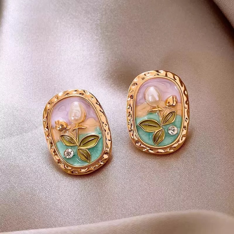 Nuevo estilo chino retro estilo nacional pendientes para mujeres 2024 nuevo estilo de alta clase sentido ligero de lujo earras temperamento estilo antiguo orejeras accesorios Item Picture