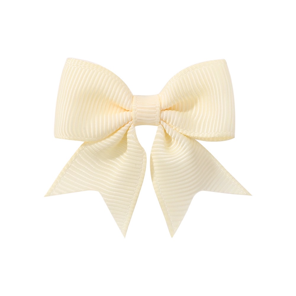 Amazon's best-selling children's swallowtail bow hair clips and hair accessories are cute and versatile, European and American girls' hair accessories Application Scenario