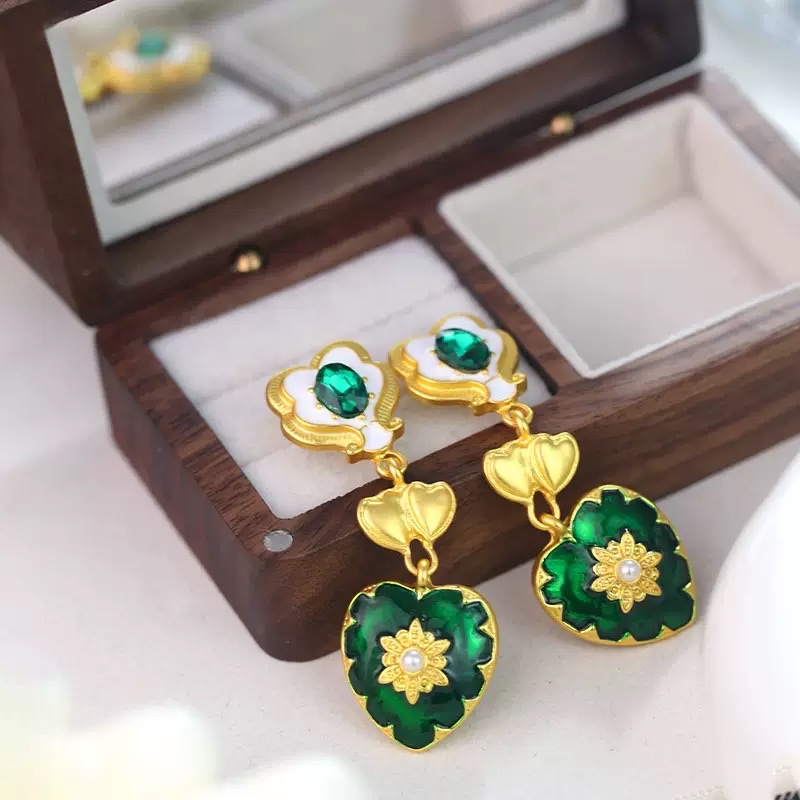 复古彩色文艺爱心雕花浮雕宫廷风耳环时尚花朵中古高级感滴油耳坠详情图2