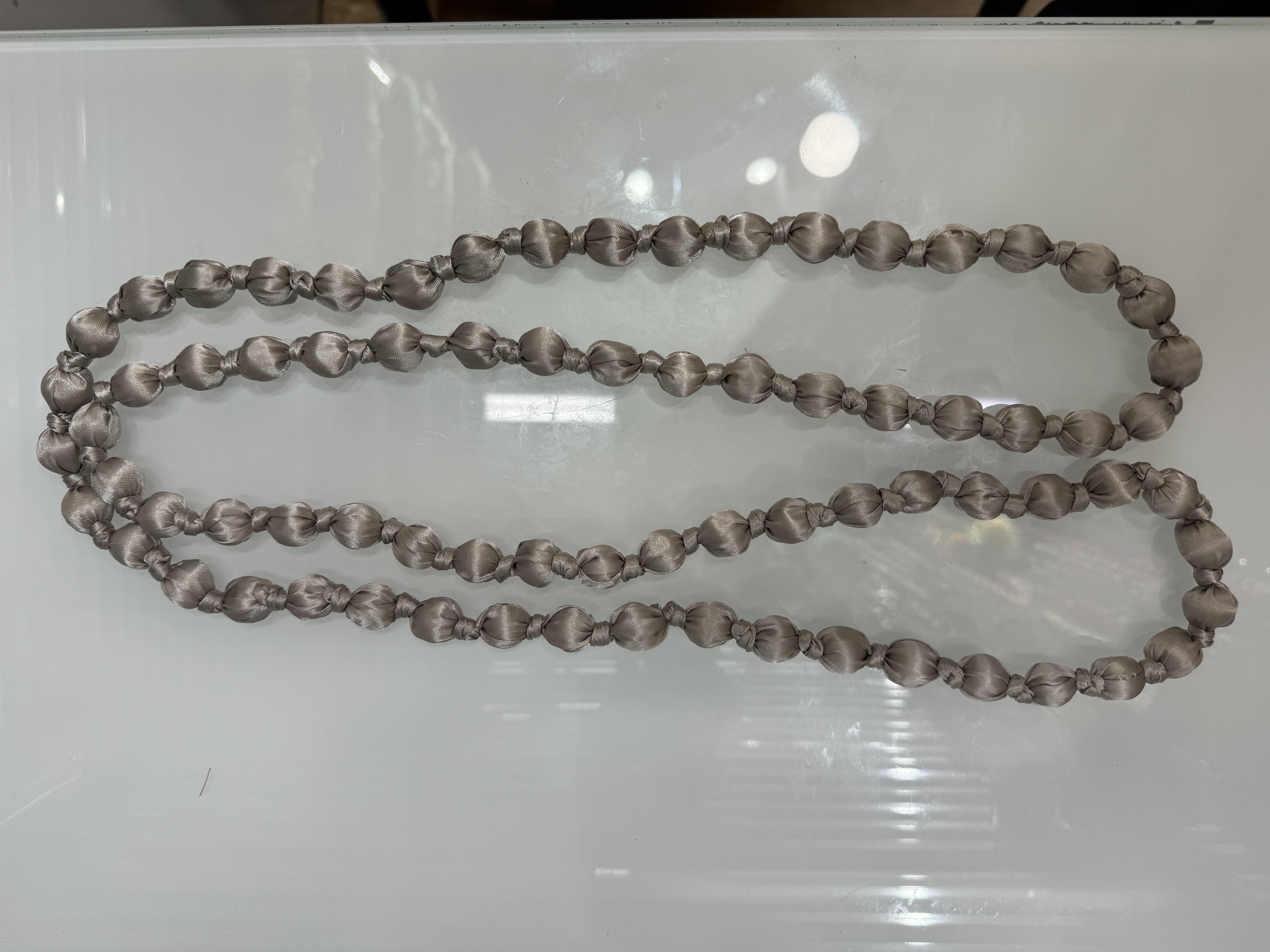 木珠包布项链女款 木珠材质珍珠饰品 时尚优雅气质礼物 波西米亚风格 彩色时尚项链 