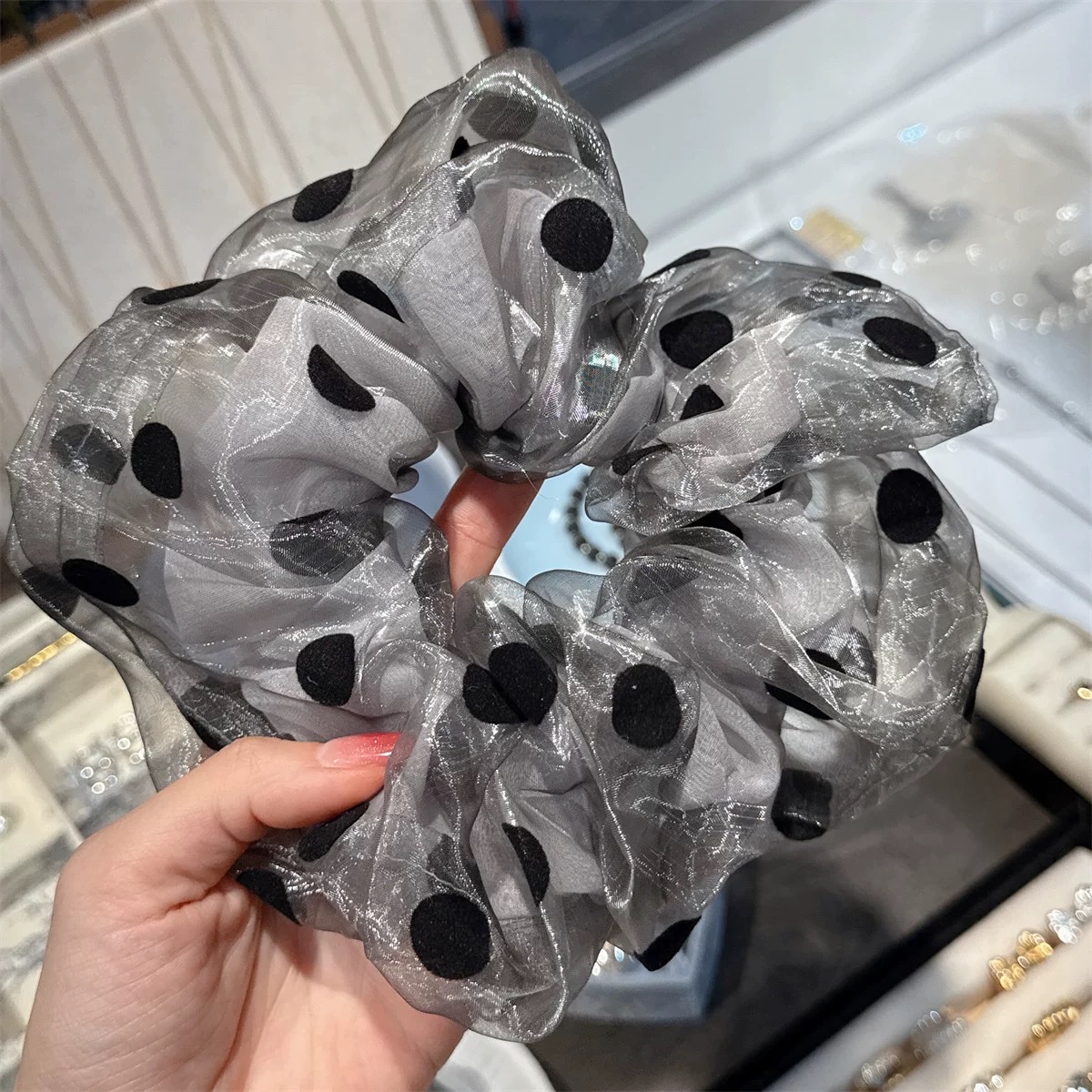 Korean fashion double-layer chiffon polka dot large intestine hair band for women's high-end feel 2025 new bun hair accessory headband Application Scenario