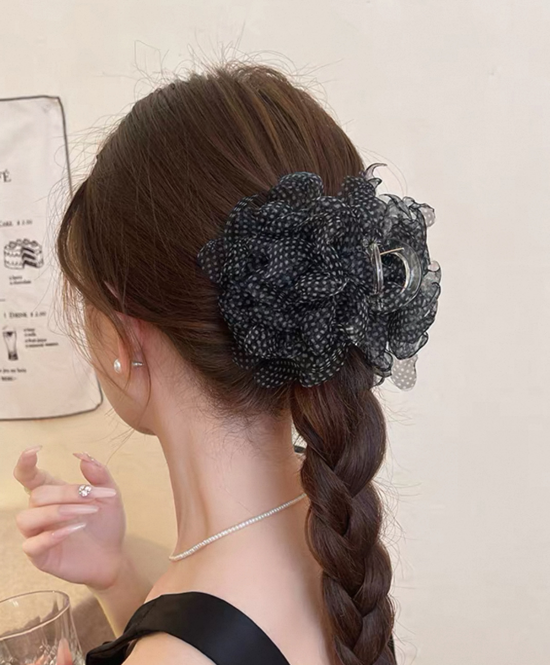 国潮系列法式温柔波点欧根纱新款夏款抓夹详情2