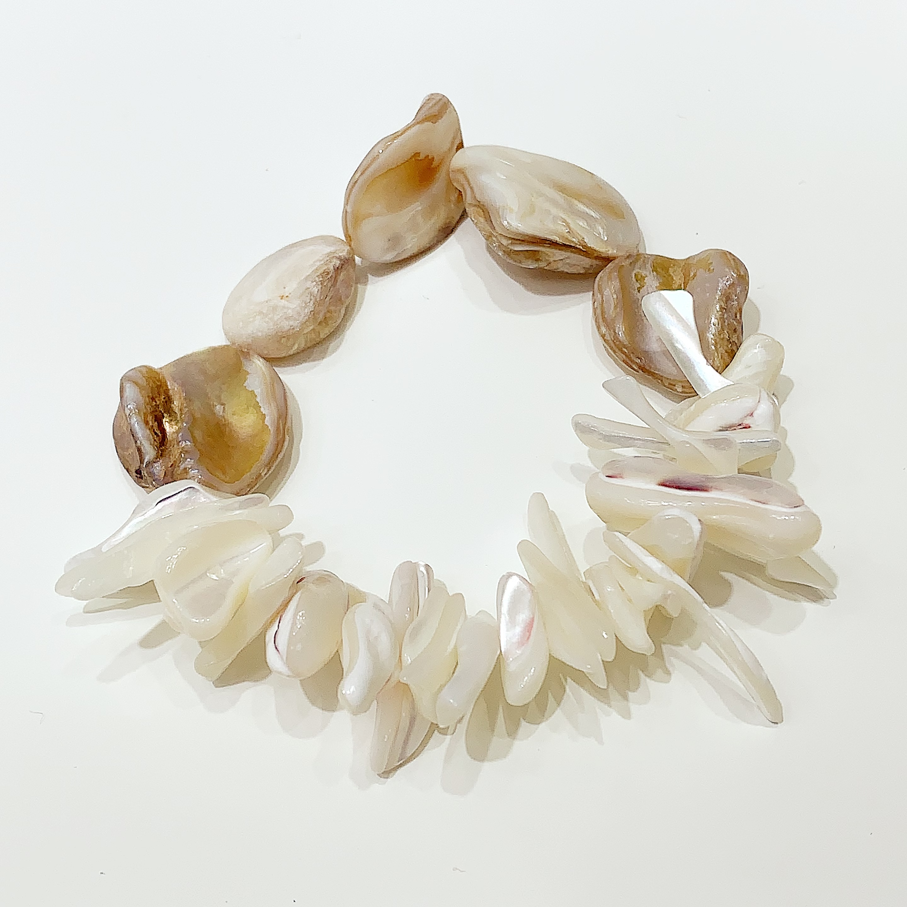 天然异形贝壳手链 小众设计不规则贝壳手串 海洋风个性手饰手串