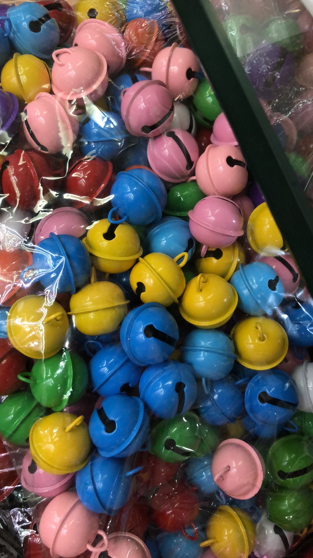 Open bell accessory details Picture