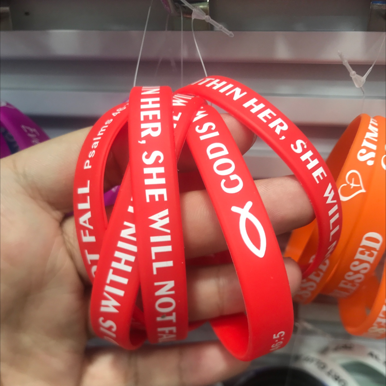 塑料工艺品实物图