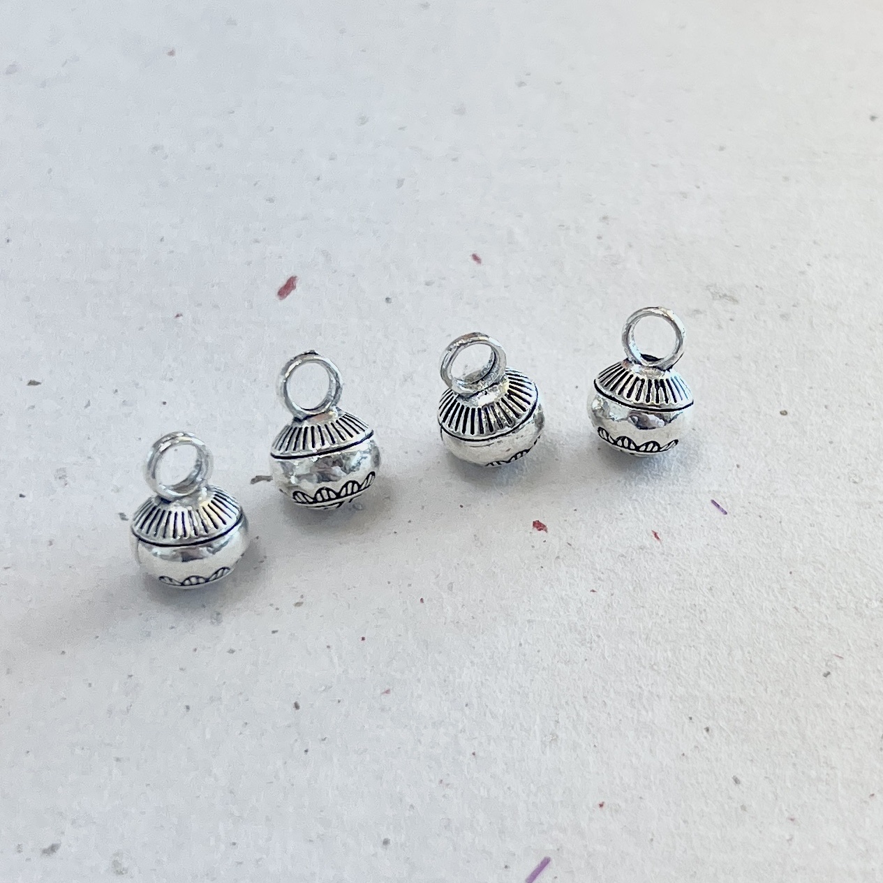 Tibetano cheongpao button plata tibetana sólido tipo de letra de yu patrón vintage gran agujero hebilla puños hecho a mano DIY accesorios de ropa diy accesorios detail image 3
