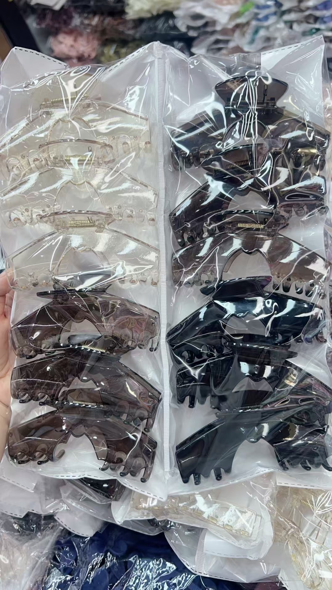 pc抓夹亚克力饰品抓夹头饰简约时尚发夹百搭发饰稳固不伤发发夹头饰抓夹发饰产品图