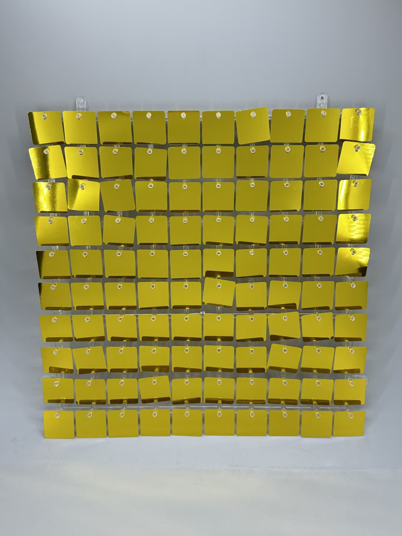 风动版装饰品背景设计