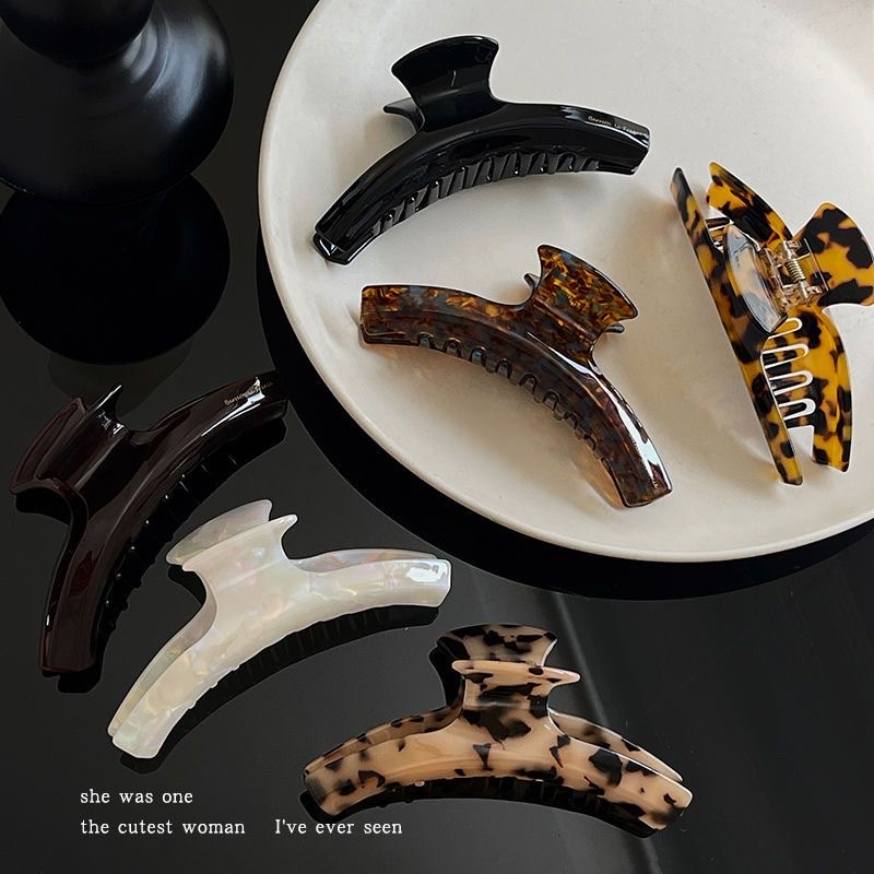亚克力饰品抓夹发夹头饰简约百搭发饰女士气质耐用夹子产品图