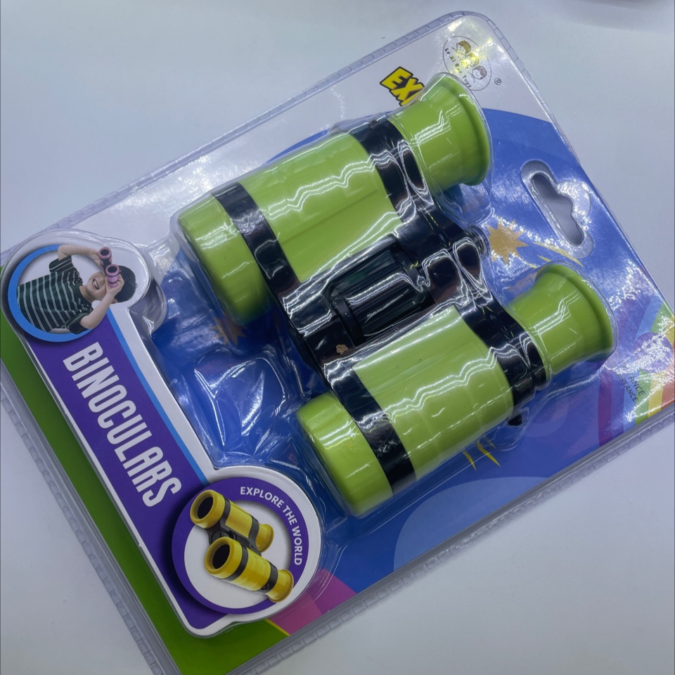 双筒望远镜，带挂绳，吸卡，亚克力镜片，清晰度好，高频。细节图