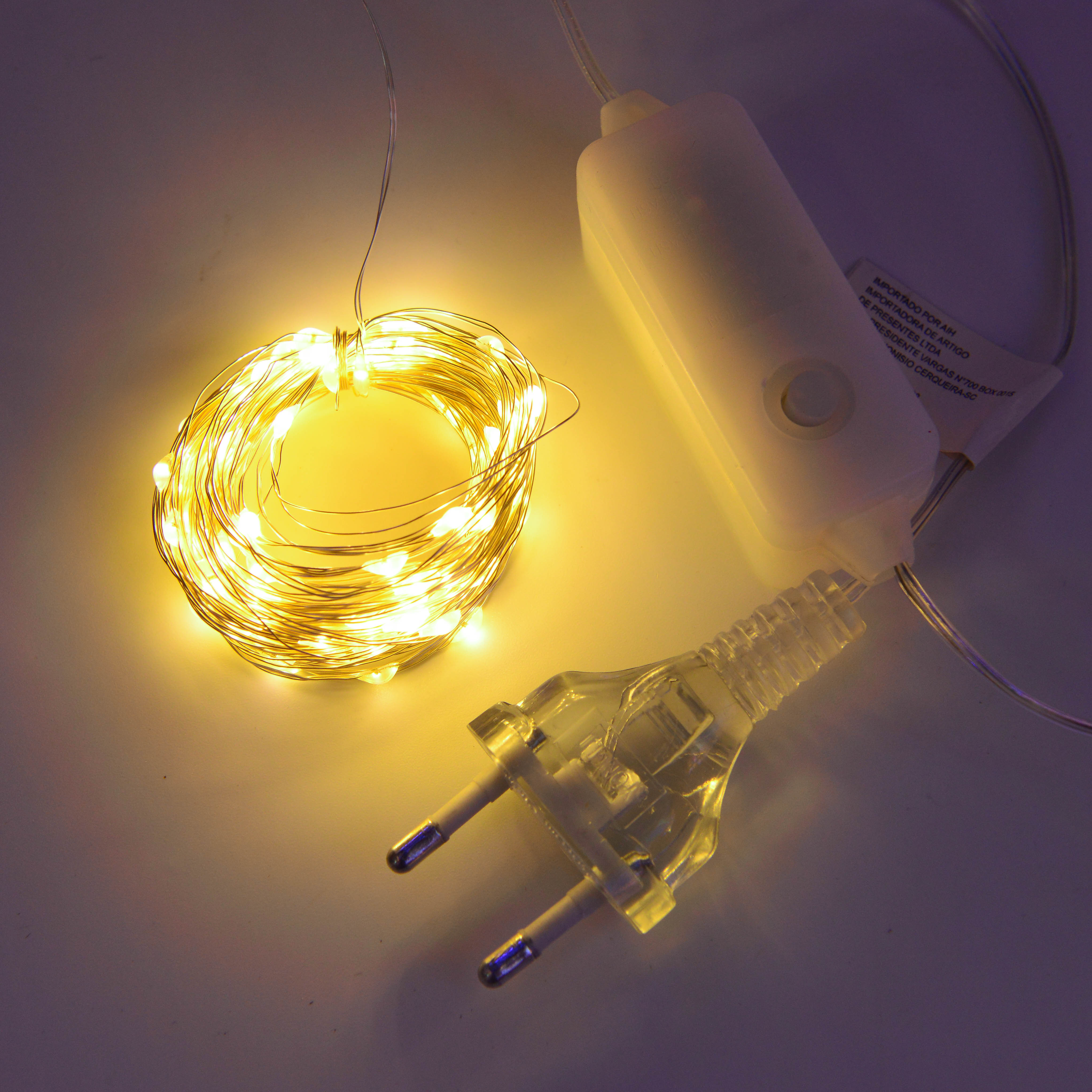 Copper wire lamps can be wound around Christmas trees and are waterproof for Christmas Application Scenario