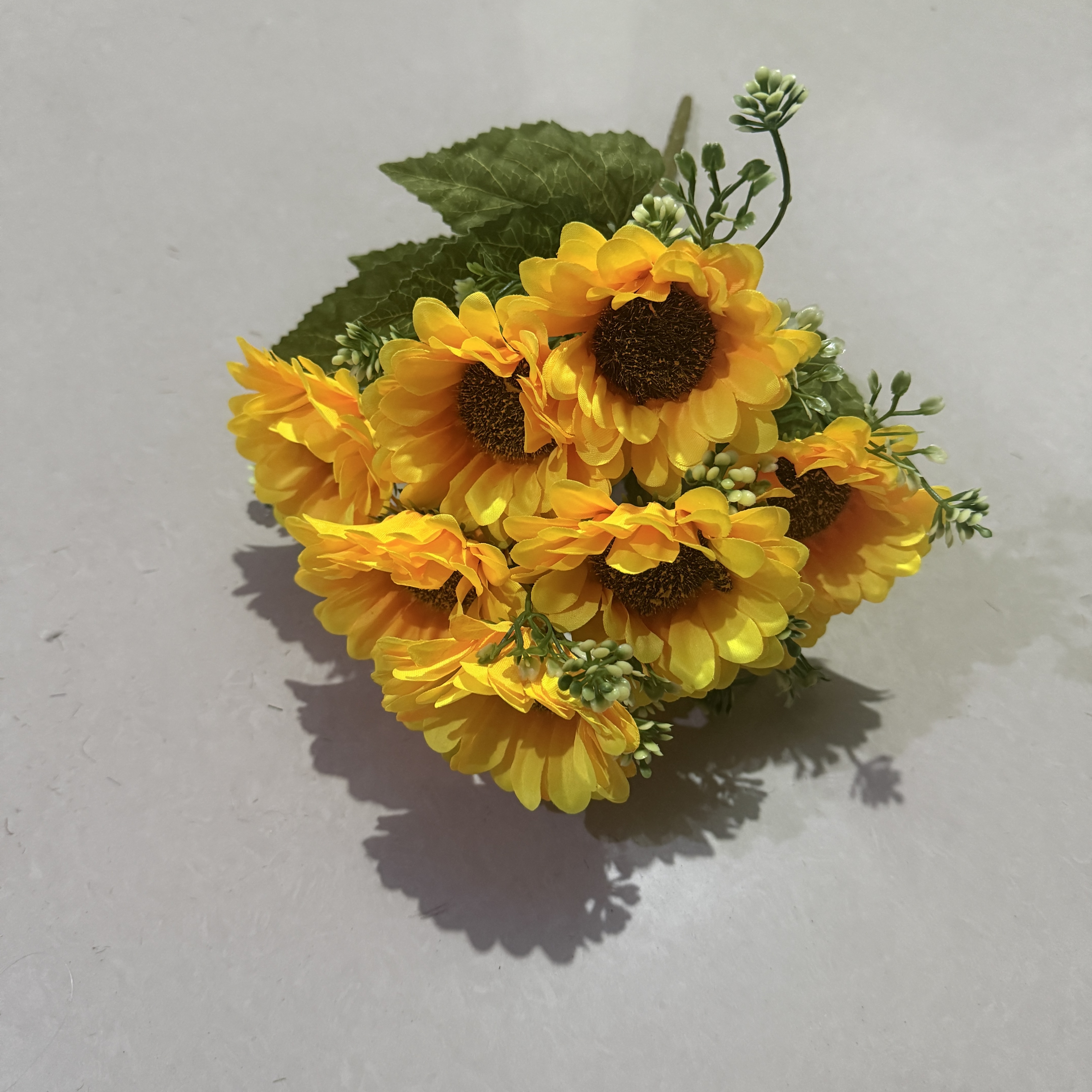 布艺太阳花塑料花 摄影背景道具摆台 绢布玫瑰花圣诞针织仿真花束 向日葵假花 商超装饰花摆件 创意家居礼品把束