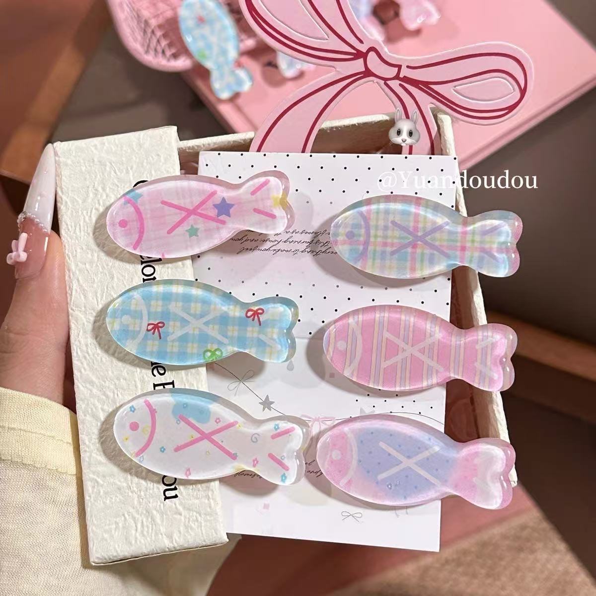 亚克力饰品抓夹头饰发夹时尚发饰简约造型适合多种发型头饰发夹