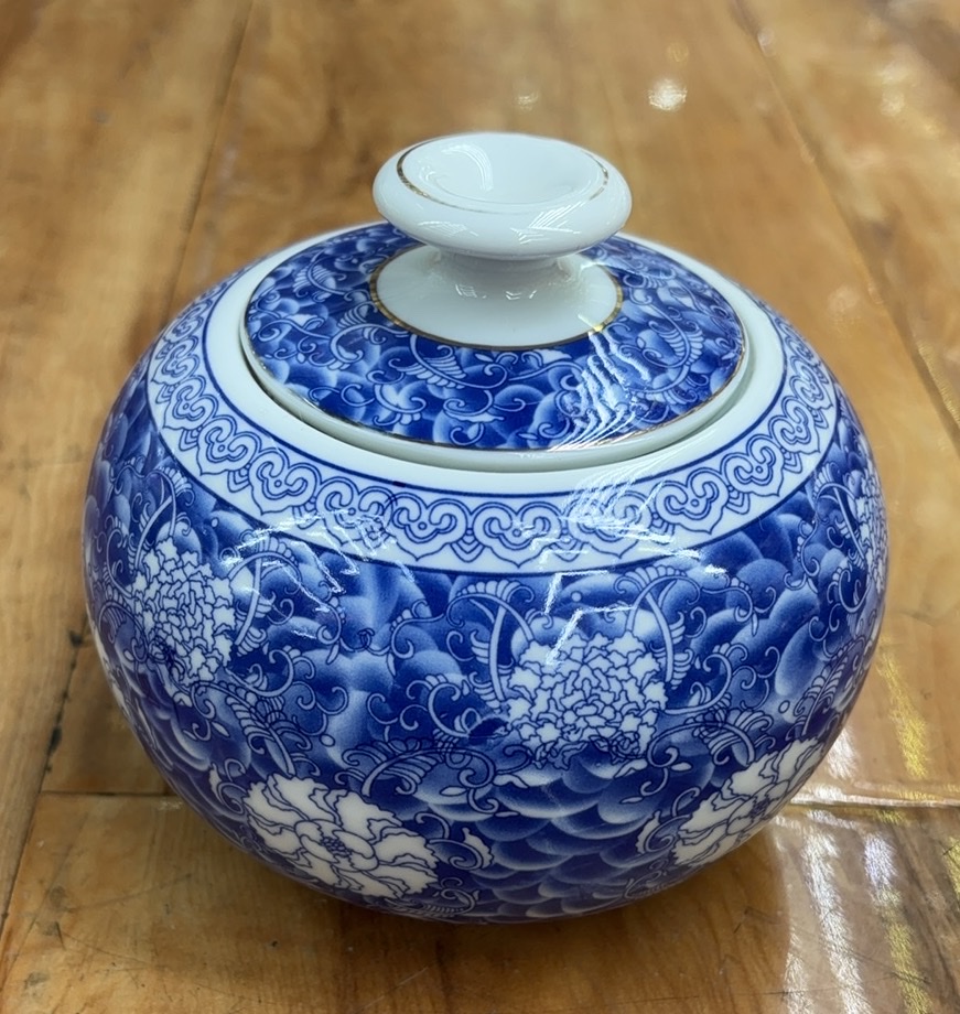 古典风格陶瓷青花瓷茶叶罐 密封储存罐 茶叶保鲜罐 茶具收纳罐 家居装饰品详情图13