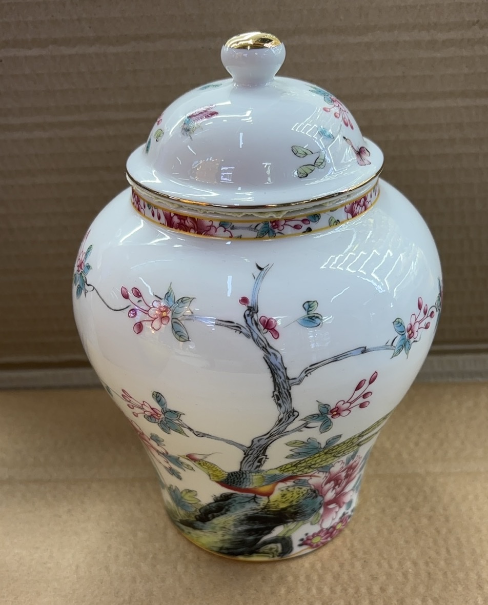 古典风格陶瓷青花瓷茶叶罐 密封储存罐 茶叶保鲜罐 茶具收纳罐 家居装饰品详情图3