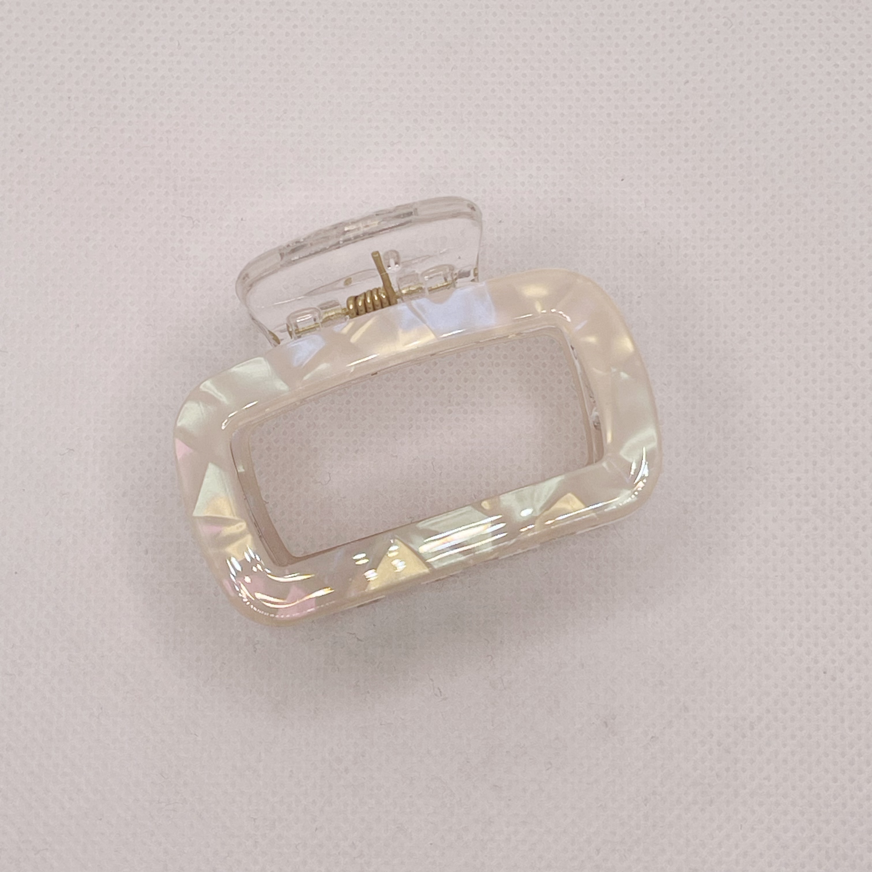 High-end touching fish girl hair clip, half-tied hair clip at the back of the female head, medium-sized shark clip, elegant hair clip headwear for summer detail image 8