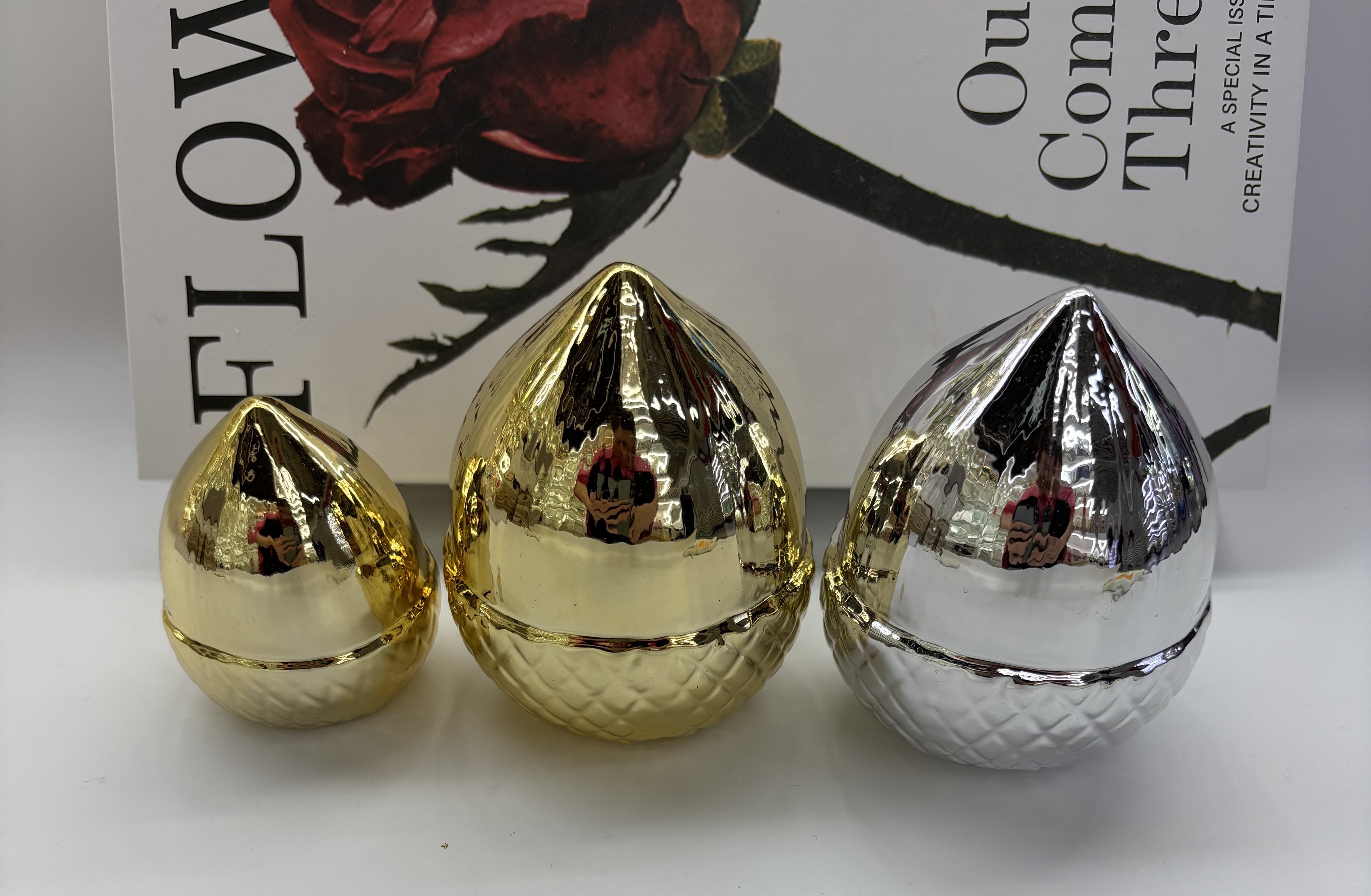 Easter Bunny ceramic small ornaments, home decoration creative gifts, handicrafts, table decorations, apple, pear and pinecone ornaments detail image 7