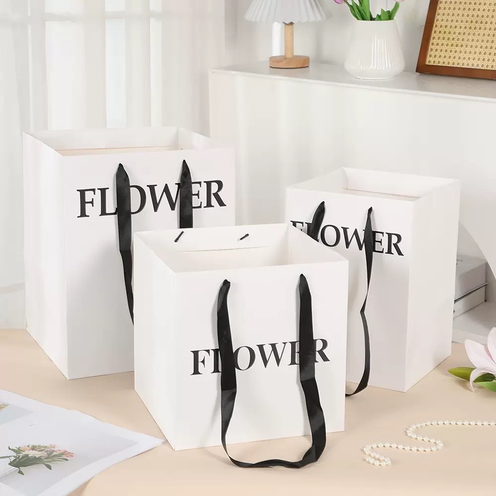 方形黑绳手提袋 Flower手提伴手礼礼品盒包装袋盒 创意礼品包装 精美礼盒包装袋盒