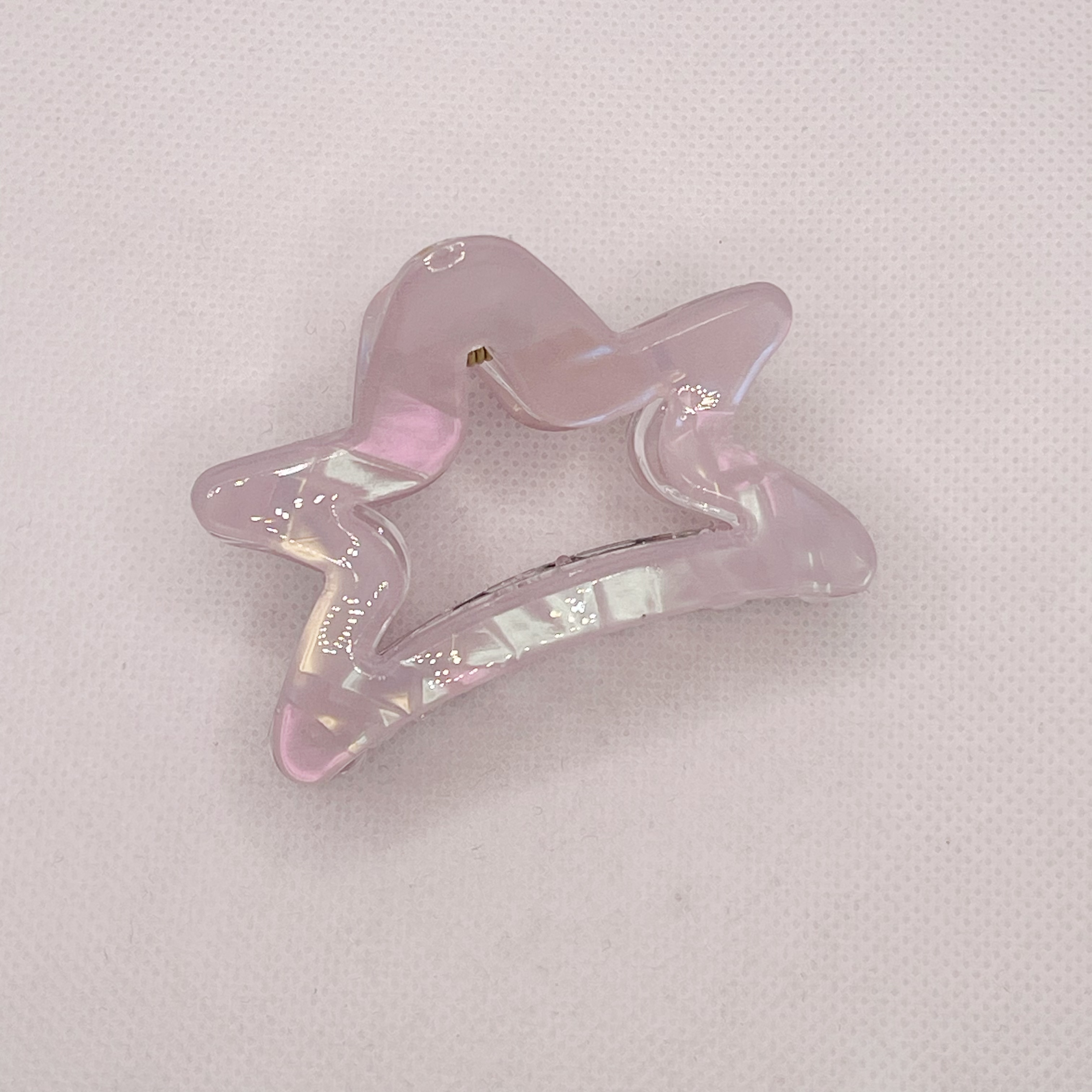 Mermaid Girl's colorful claw clip, five-pointed star hair clip, shark clip at the back of the head, medium size, less hair, half short hair accessory Application Scenario