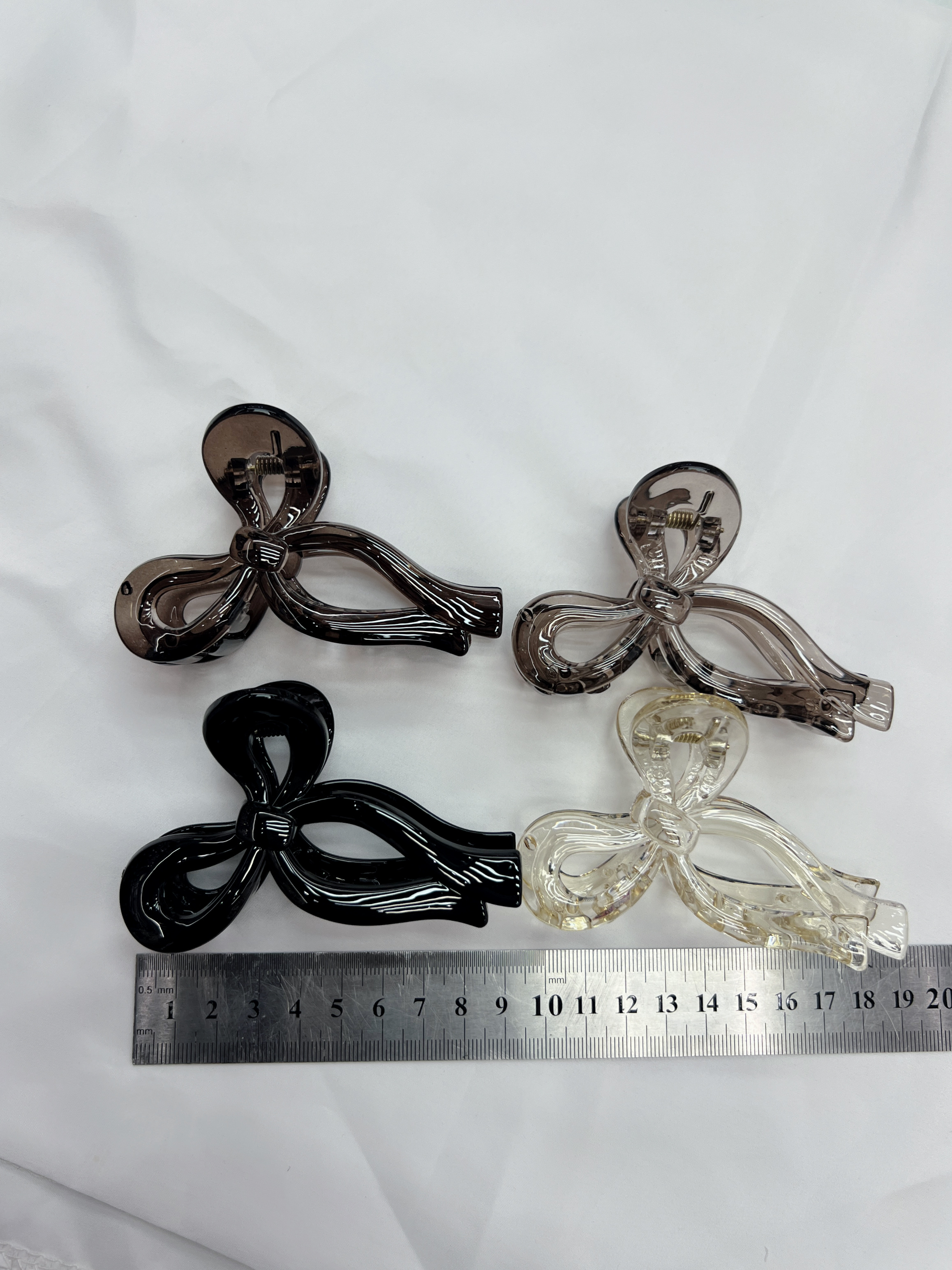 pc抓夹亚克力饰品抓夹头饰简约时尚发夹百搭发饰稳固不伤发发夹头饰抓夹发饰详情图4