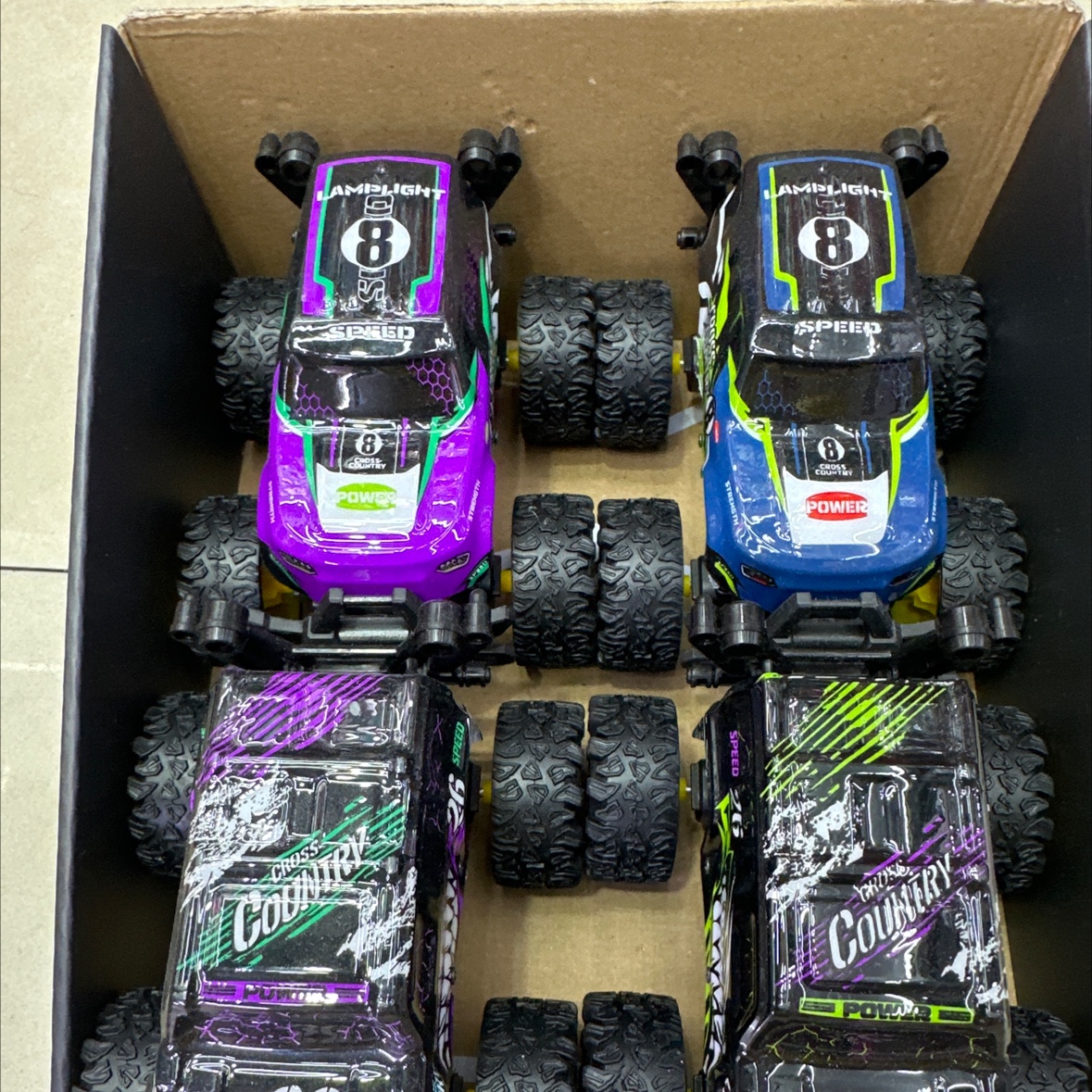 炫酷灯光音乐惯性越野车9201