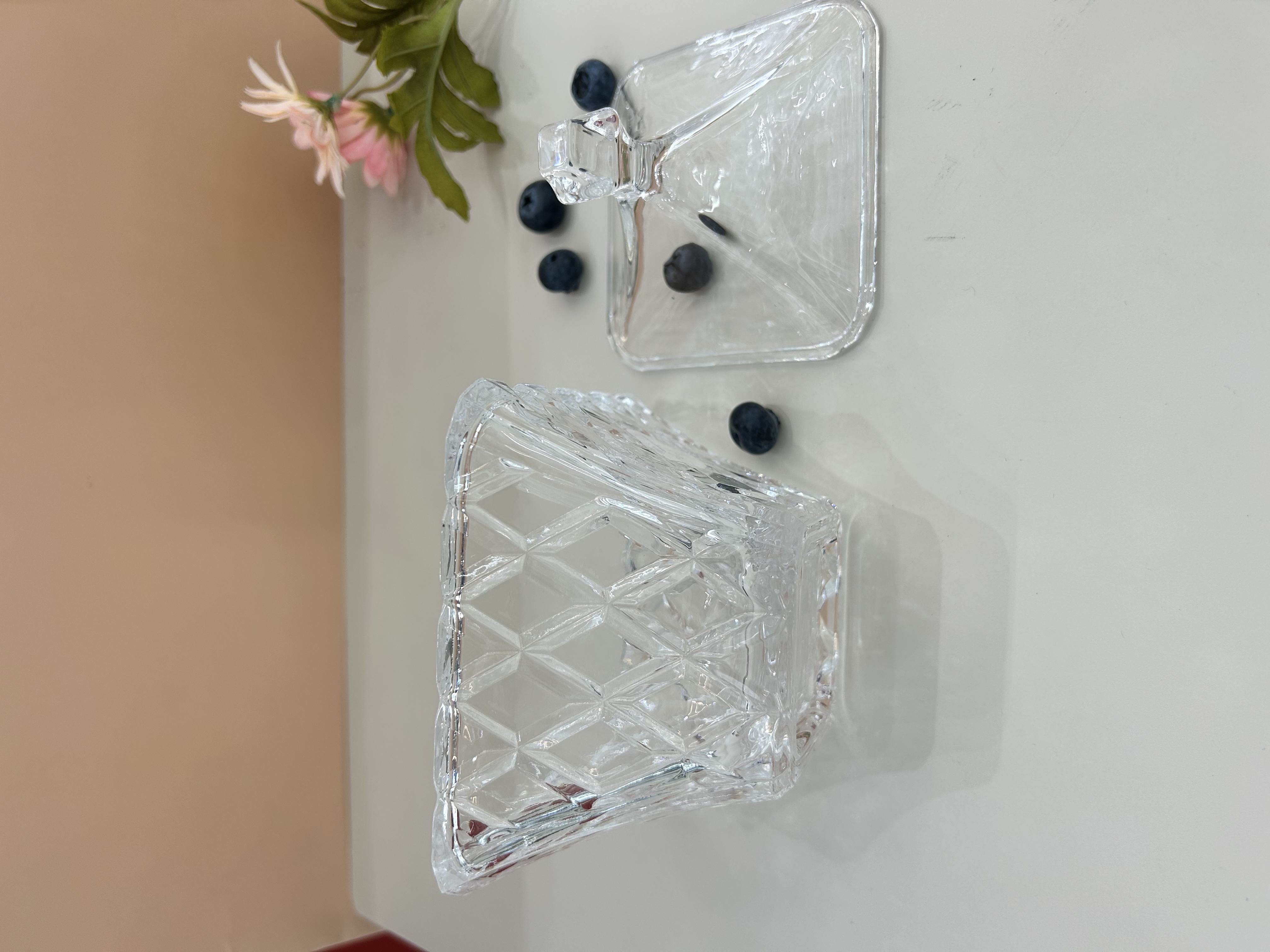 Square glass sugar jar with lid, storage tank, simple jewelry box, glass handicrafts detail image 6