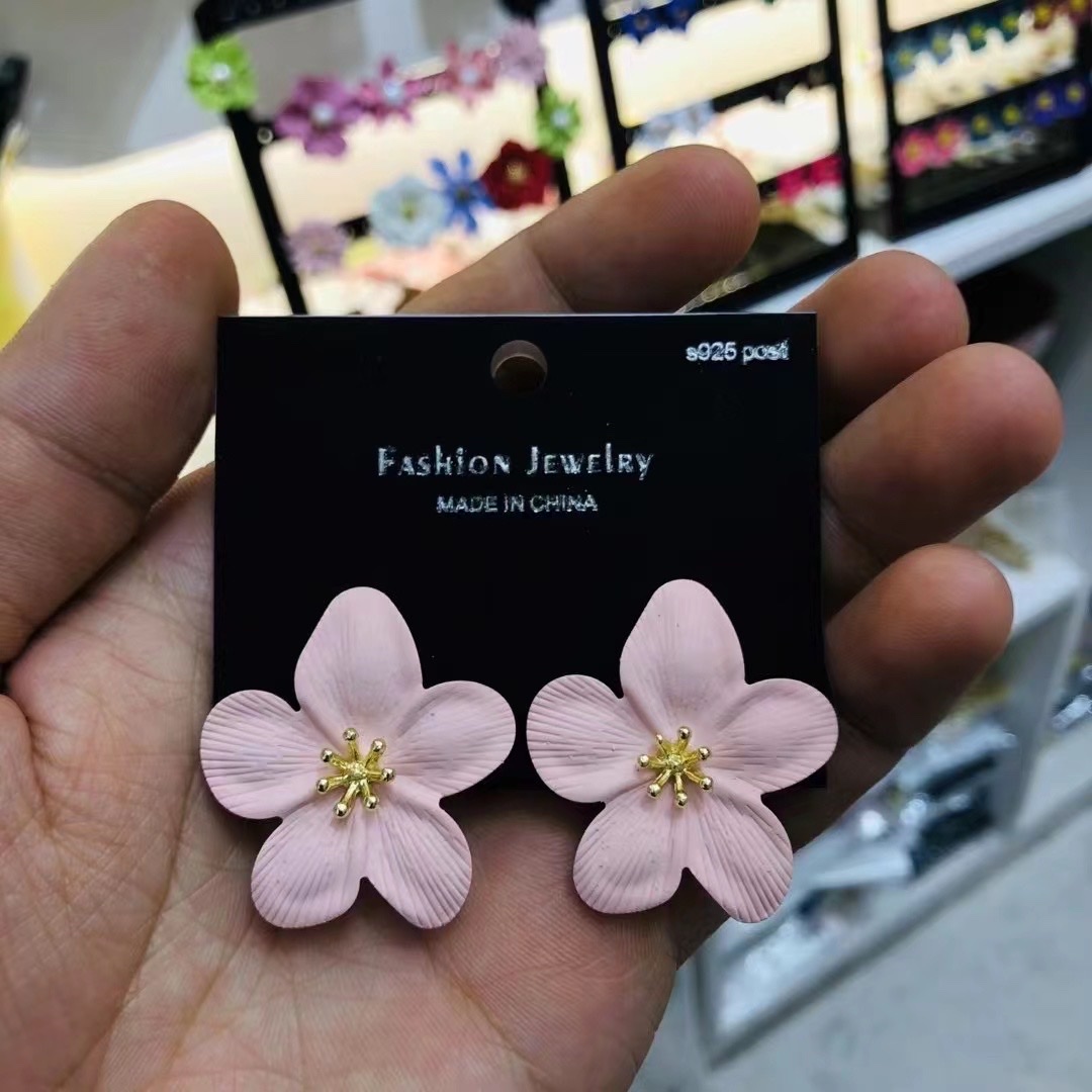 欧美气质喷漆花朵耳钉彩色活泼耳环