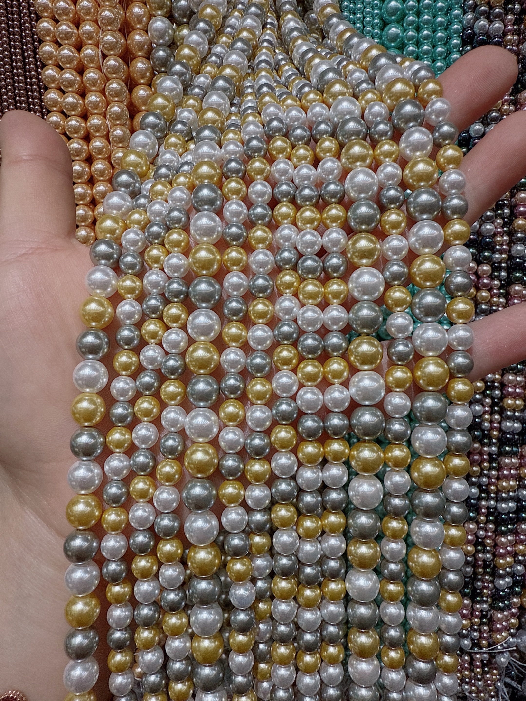 施家珍珠平替高亮正圆人造直孔玻璃珍珠串珠全孔手链项链diy配件产品图